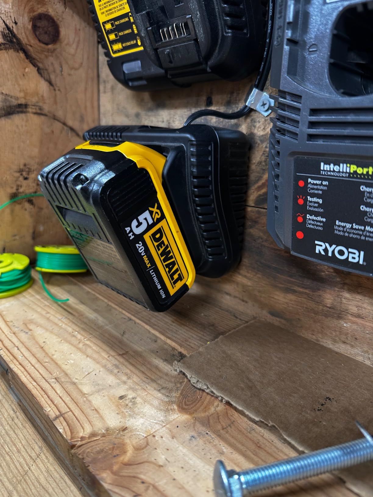 DEWALT 20V MAX 5 Ah Lithium Ion Battery 2-Pack (DCB205-2) customer photo 1
