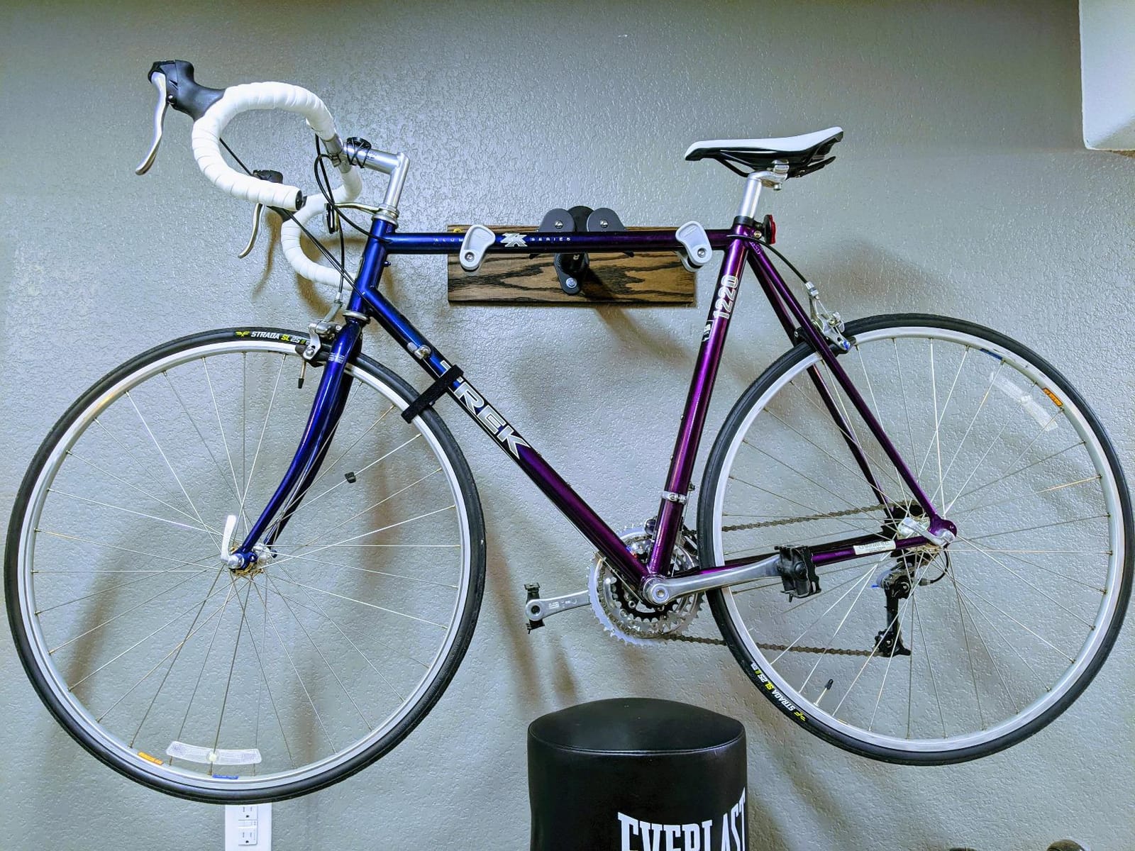 Ibera Bike Wall Mount - Adjustable Frame Holder & Soft Rubber Cradles - Garage Bike Rack for Road, MTB, Kids, Hybrid Bikes - Easy Installation & Space-Saving Design customer photo 2