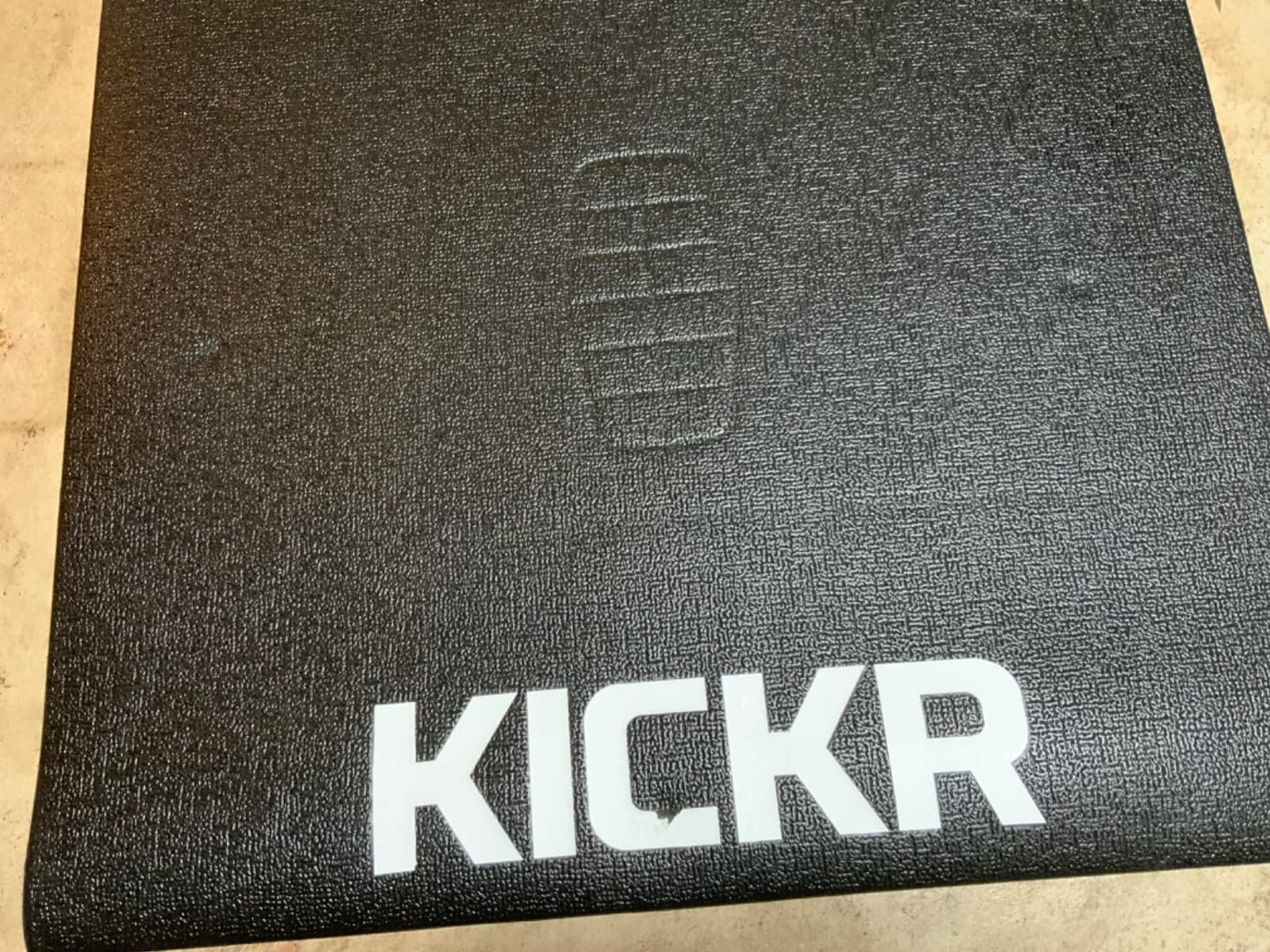 Wahoo KICKR MAT All-Purpose Noise Insulating Exercise Floor Mat for Indoor Cycling Trainers, Stationary/Spin Bikes, Yoga, Cross Training customer photo 2