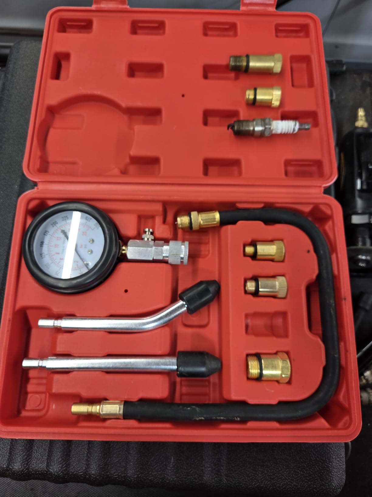 BETOOLL HW0130 8pcs Petrol Engine Cylinder Compression Tester Kit Automotive Tool Gauge customer photo 2