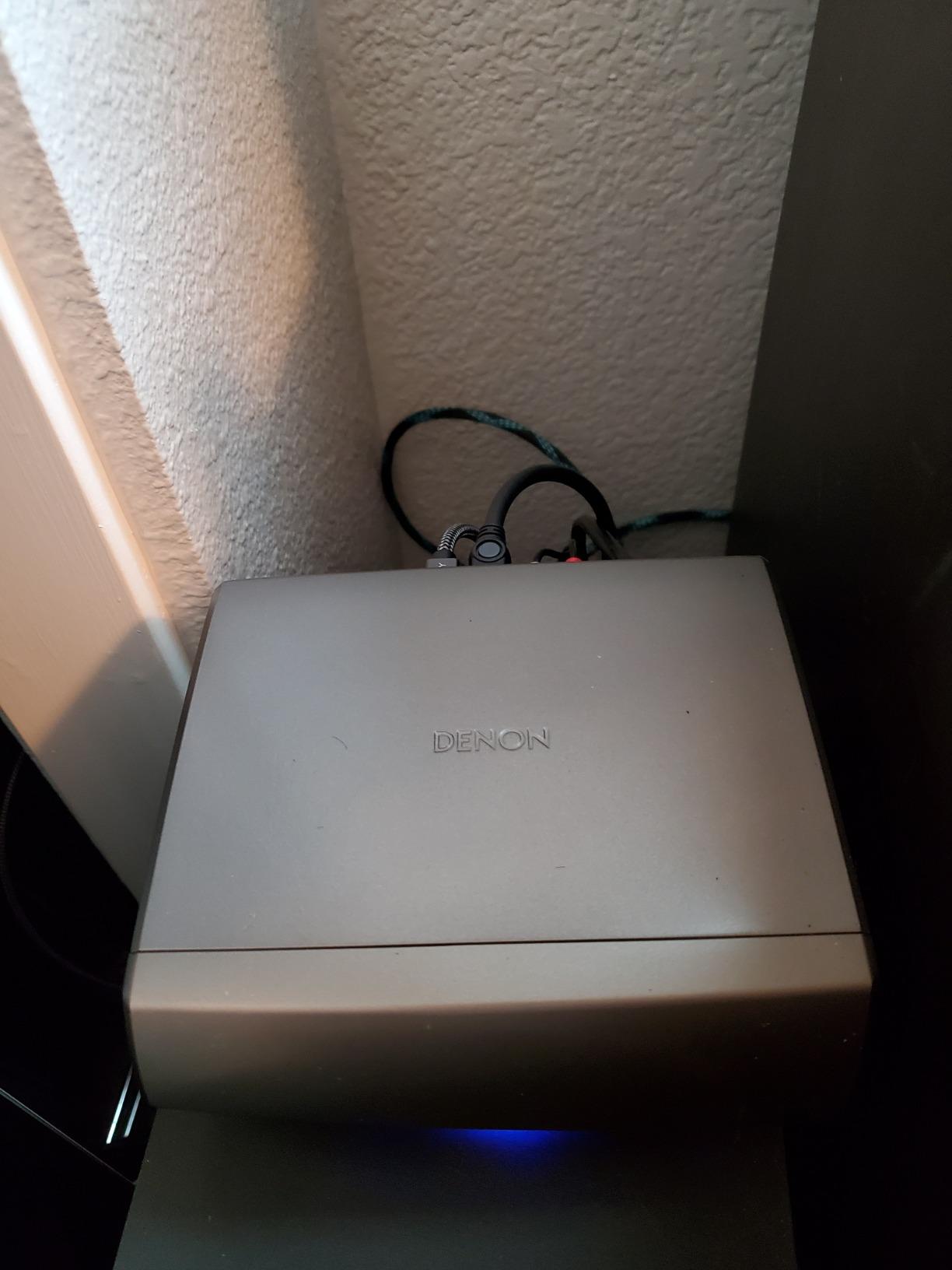Denon HEOS Link Wireless Pre-Amplifier For Multi-Room Audio - Series 2 (New Version), Amazon Alexa Compatibility, Powered Subwoofer Connection, Black with Silver, 2.91 x 6.14 x 5.83 customer photo 1