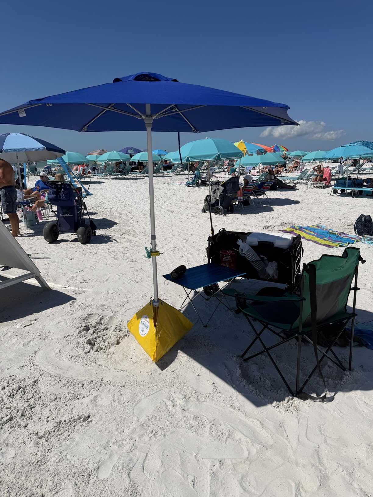 BEACHBUB ALL-IN-ONE BEACH UMBRELLA SYSTEM. Includes ULTRA Base (compliant with the ASTM F3681-24 Beach Umbrella Safety Standard). (Deep Ocean Blue) customer photo 1