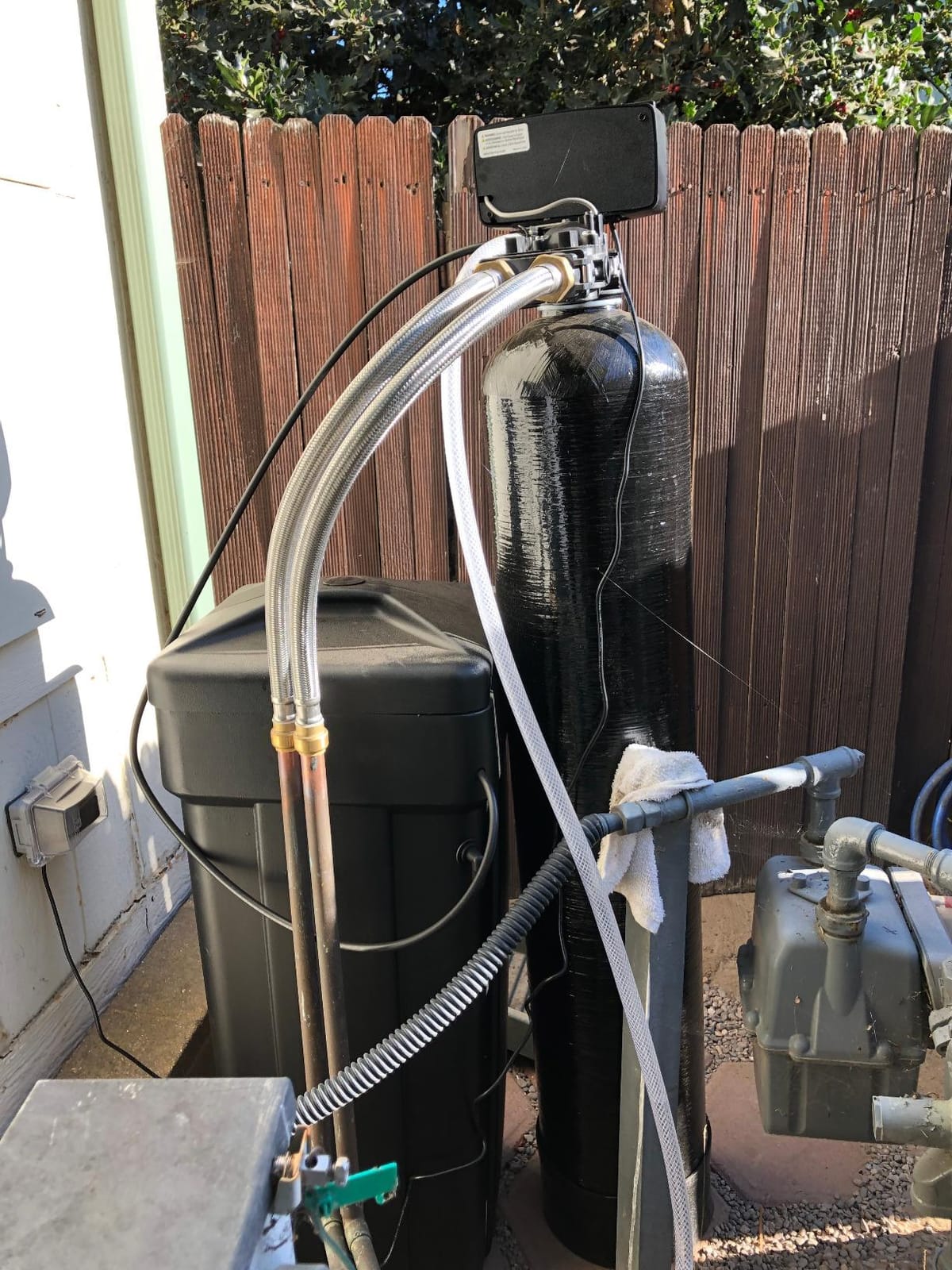 Fleck 5600 SXT Whole House Water Softener 32,000 Grains customer photo 1