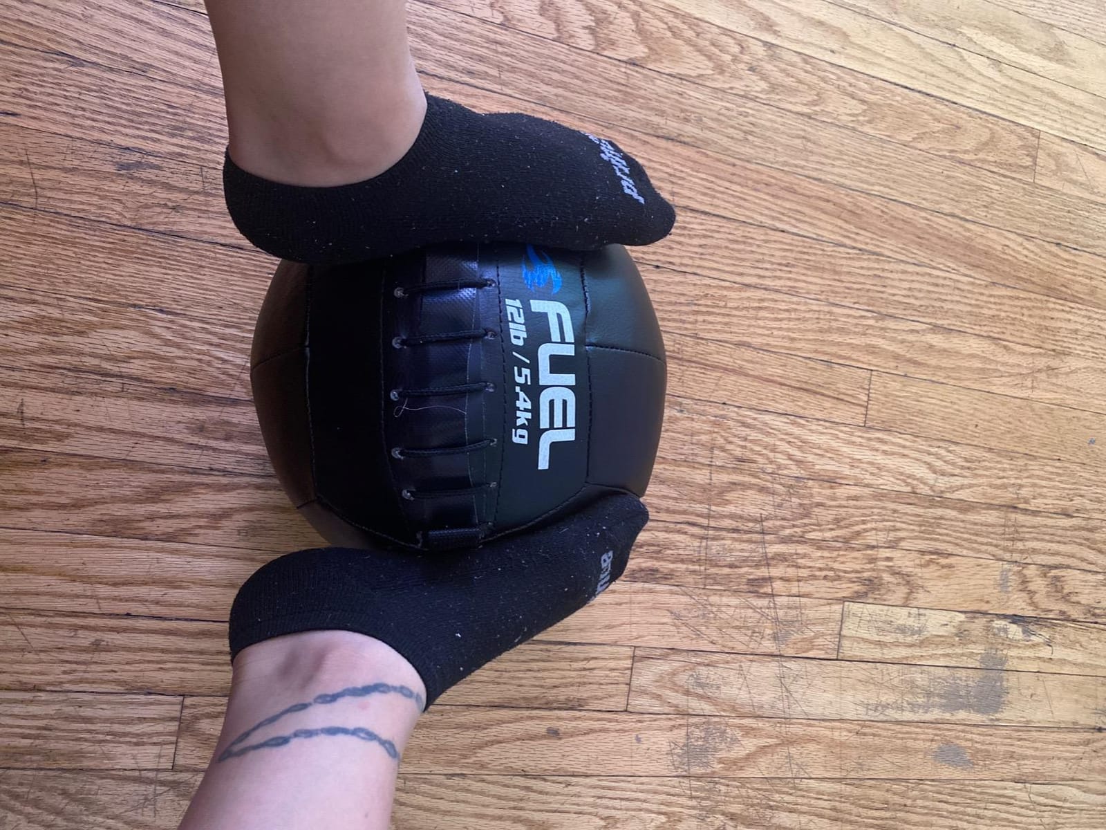 Fuel Pureformance Medicine Ball, 12 lb customer photo 1