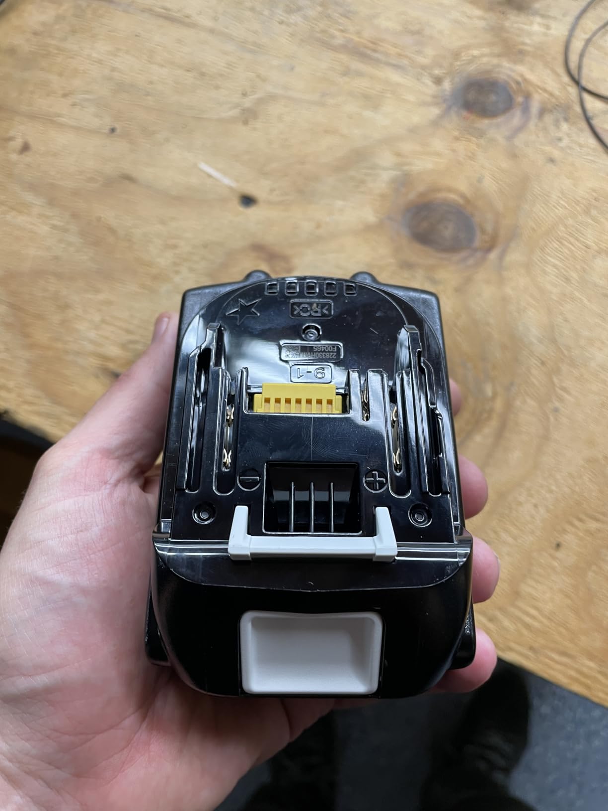 Makita BL1850B 18V LXT® Lithium-Ion 5.0Ah Battery customer photo 1