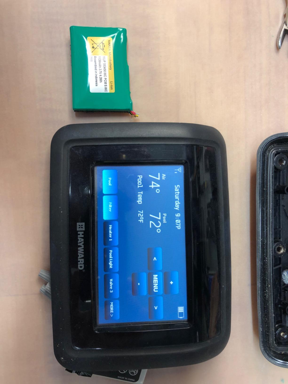 Hayward Goldline AQL2-POD2 AquaPod 2.0 Touchscreen, Waterproof Wireless Remote customer photo 1