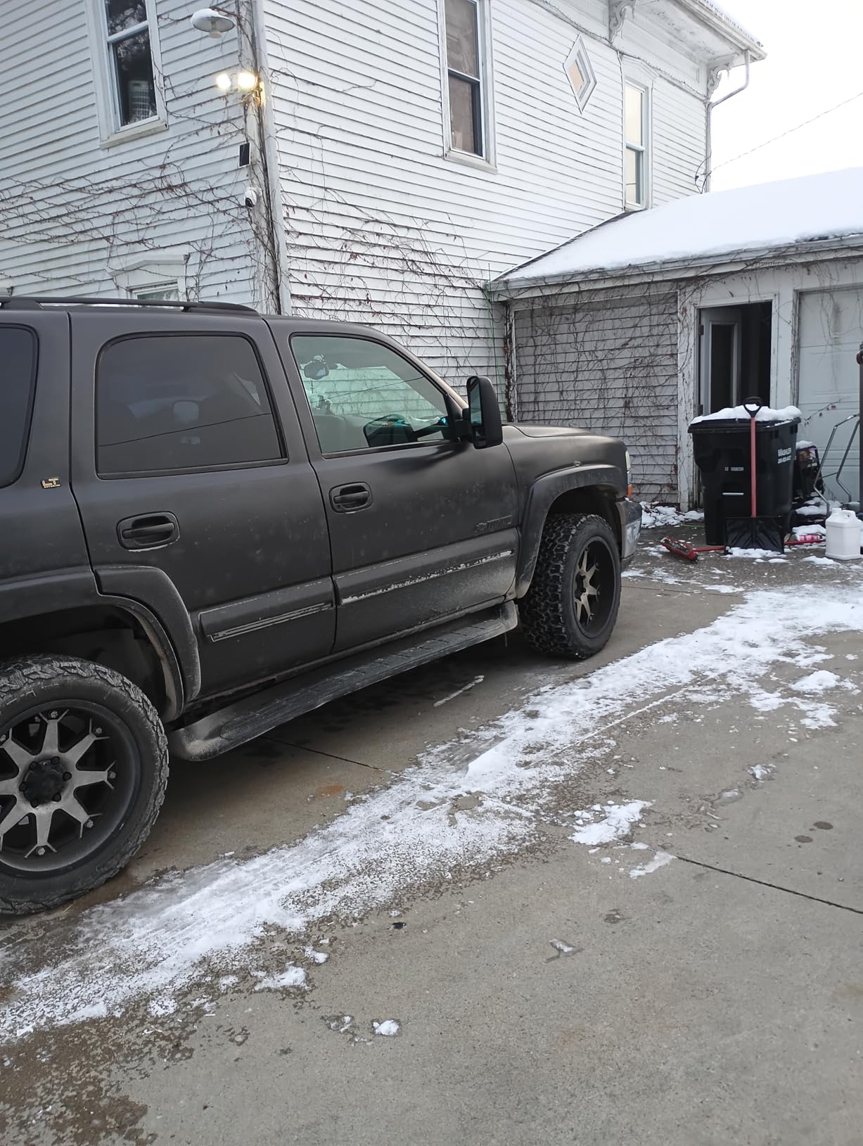 YITAMOTOR Tow Mirrors for 1999-2007 Chevy GMC Silverado Sierra (07 Classic) customer photo 2