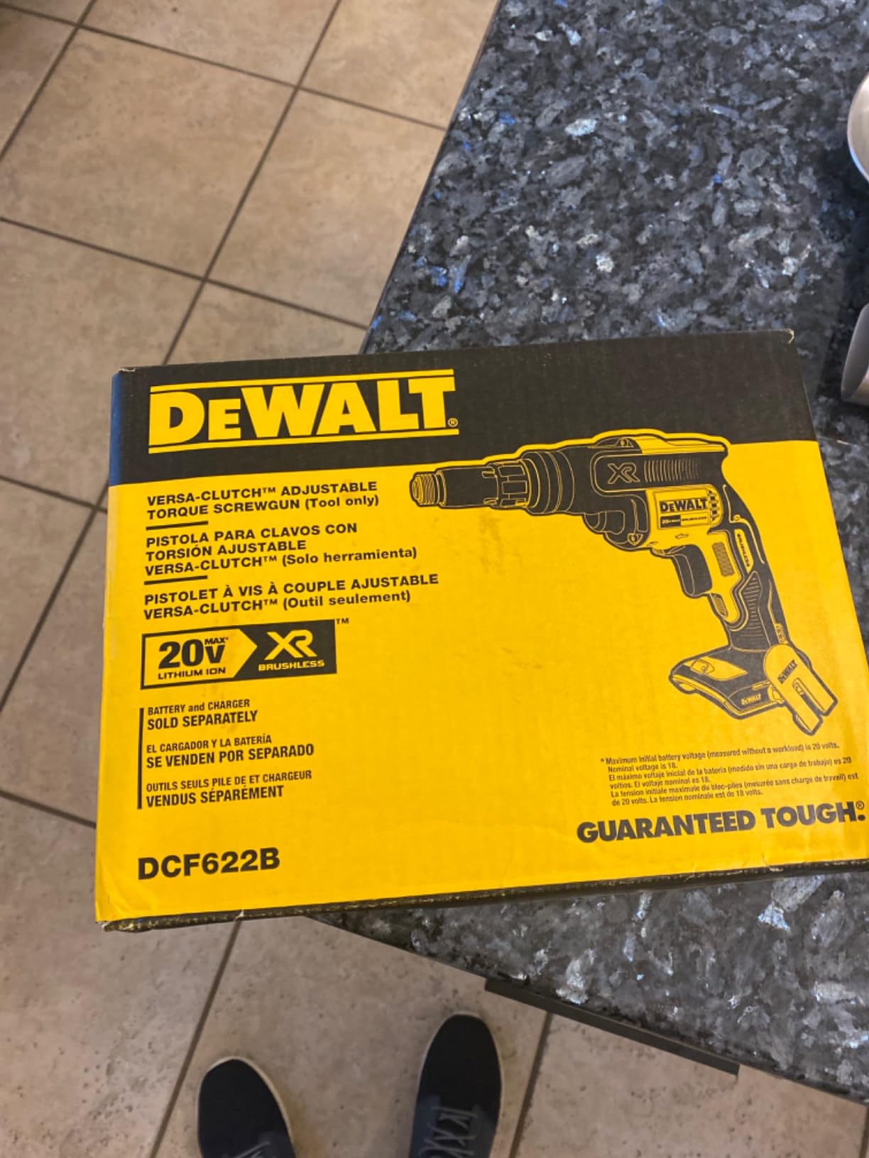 DEWALT 20V MAX XR Screw Gun, Versa-Clutch, Adjustable Torque, Tool Only (DCF622B) customer photo 1