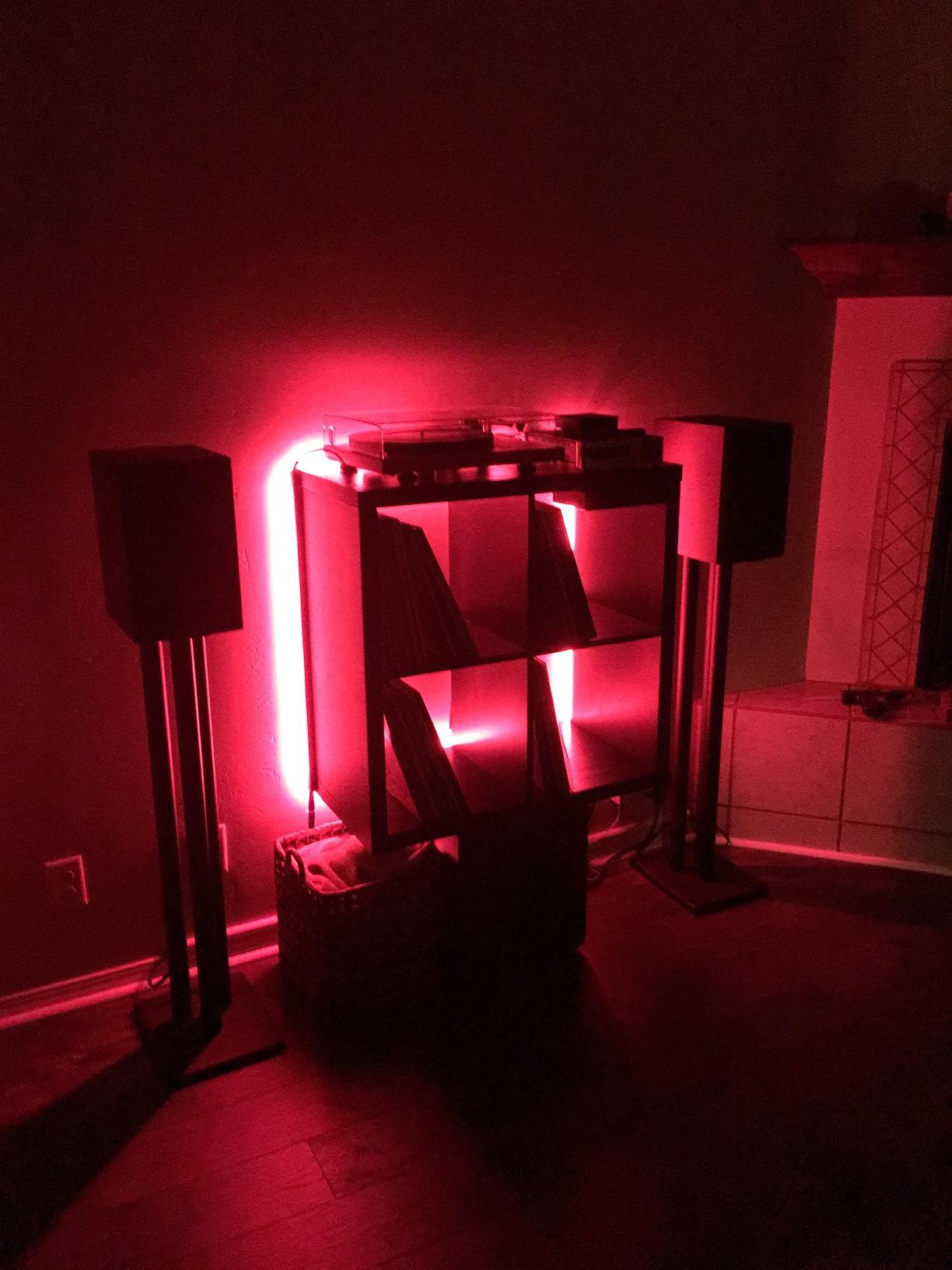 ELAC EA Series Integrated Amplifier, Silver (EA101EQ-G) customer photo 1