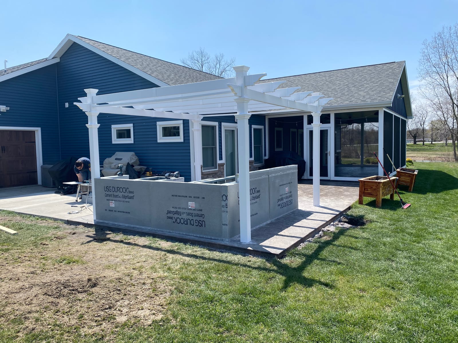 Monterey 12' x 12' Vinyl Pergola customer photo 2