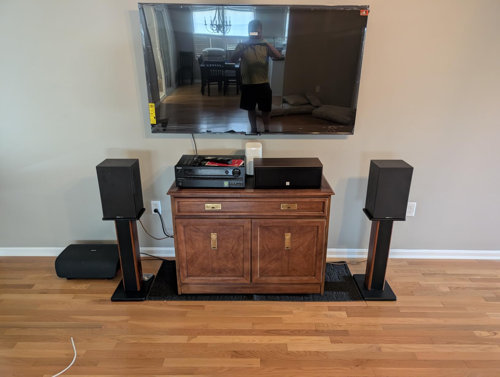 DALI Spektor VOKAL Center Channel Speaker (Dark Walnut) customer photo 2