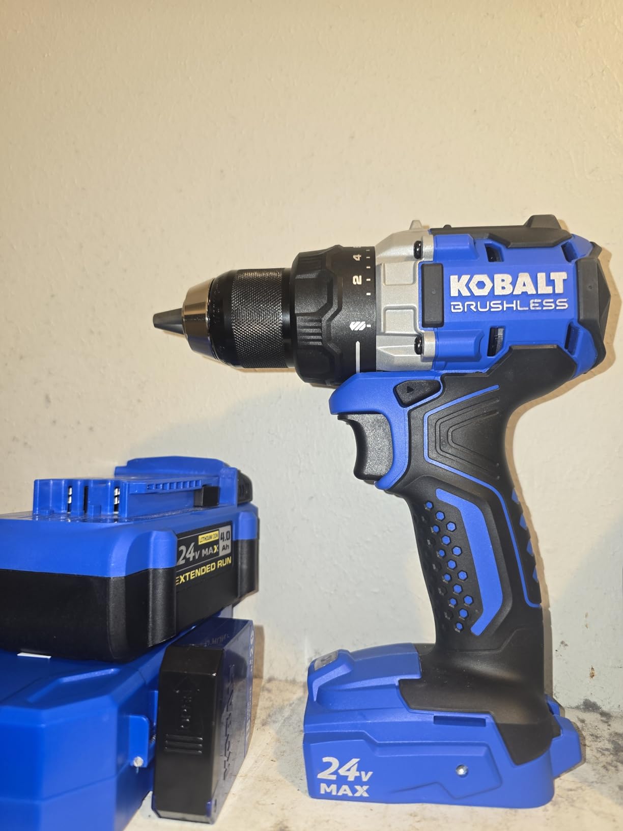 Kobalt 1/2-in 24-Volt Max-Volt Lithium Ion (Li-ion) Variable Speed Brushless Cordless Hammer Drill Bare Tool Only (Tool Only, Model #kdd524b-03) customer photo 2