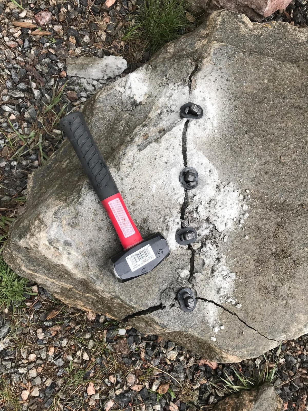 Bosch GBH2-28L SDS-plus® Bulldog™ Xtreme Max 1-1/8 In. Rotary Hammer customer photo 1