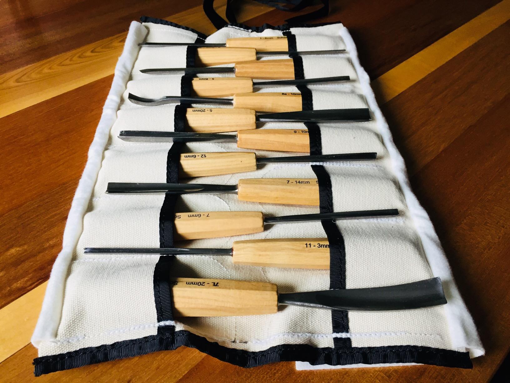 Schaaf Wood Carving Tools 12-pc Wood Chisel Set with Gouges, Cr-V 60 Steel customer photo 1