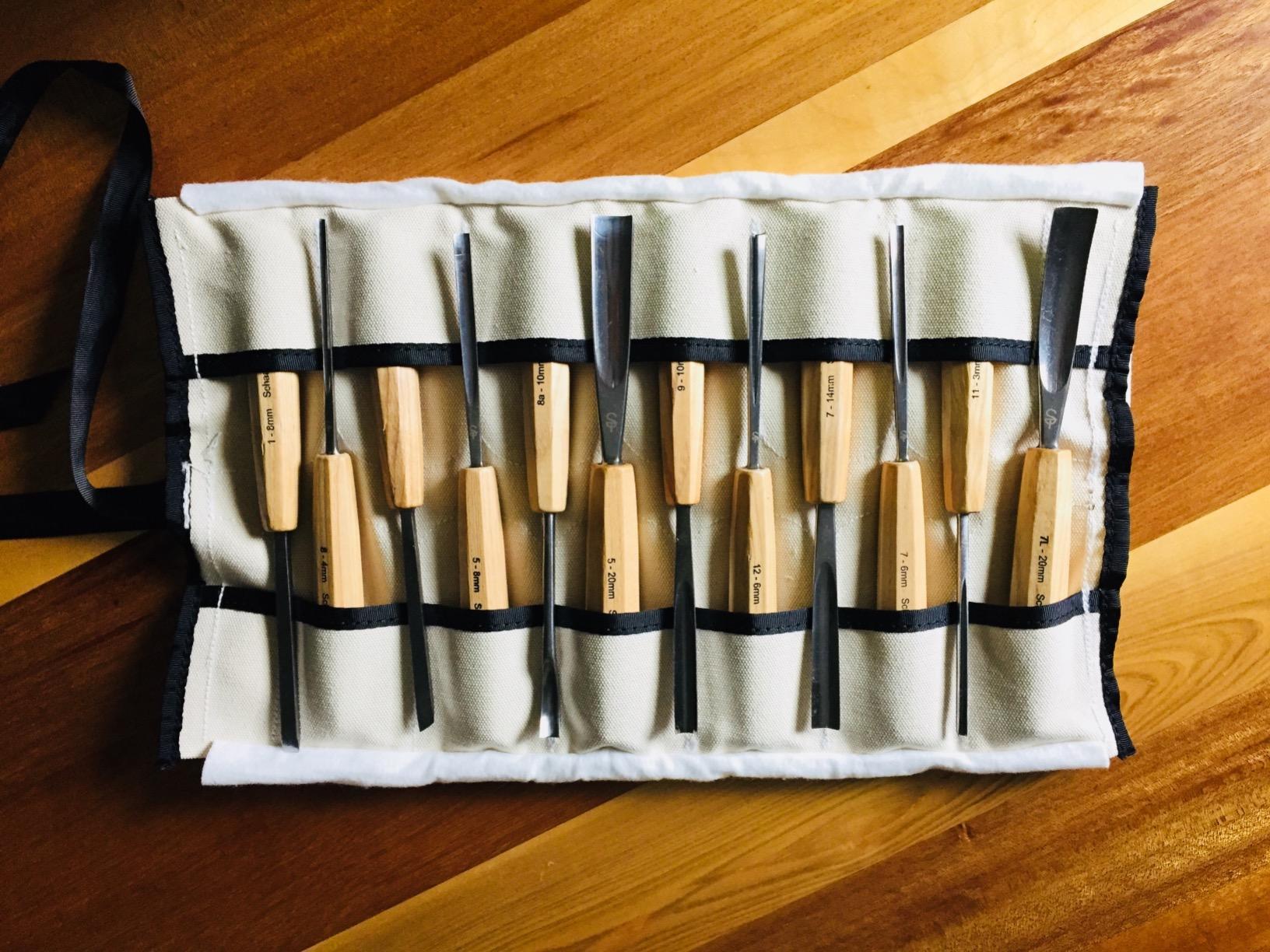 Schaaf Wood Carving Tools 12-pc Wood Chisel Set with Gouges, Cr-V 60 Steel customer photo 2
