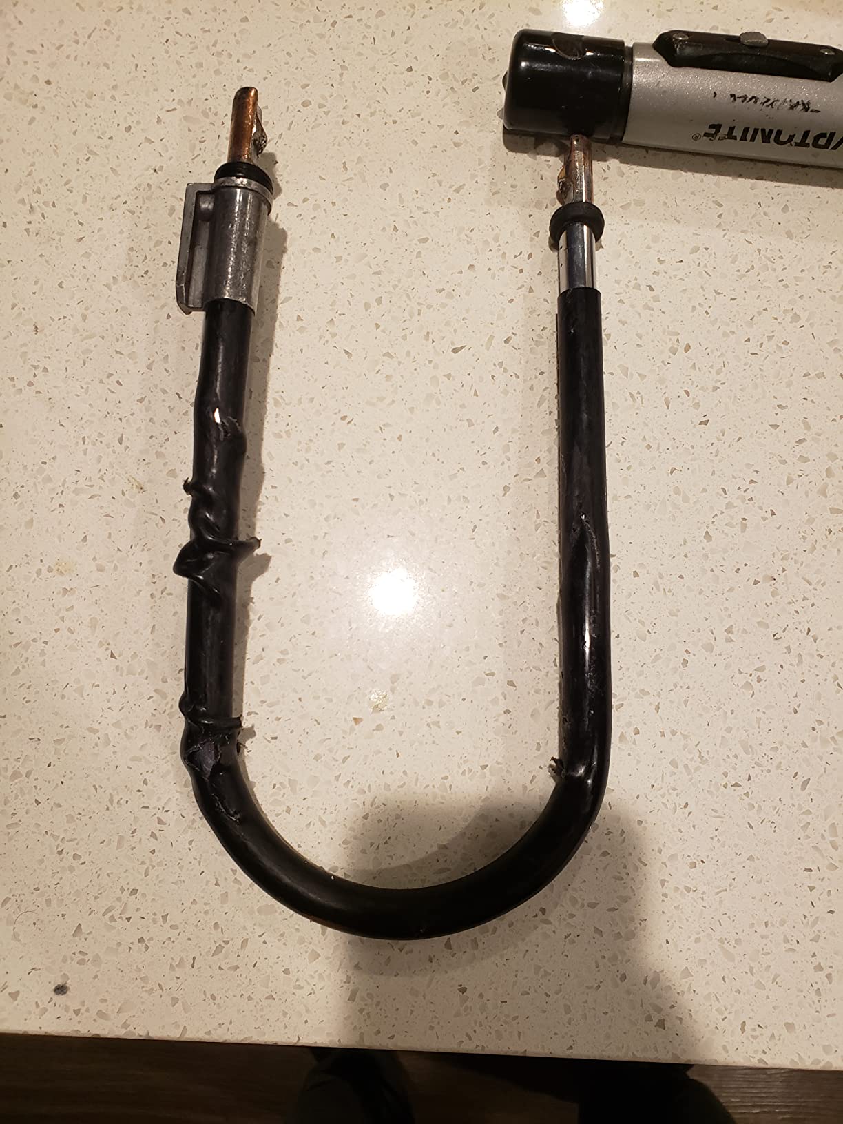 Kryptonite Kryptolok Standard Bike U-Lock, 12.7mm Shackle, 4ft Cable customer photo 2