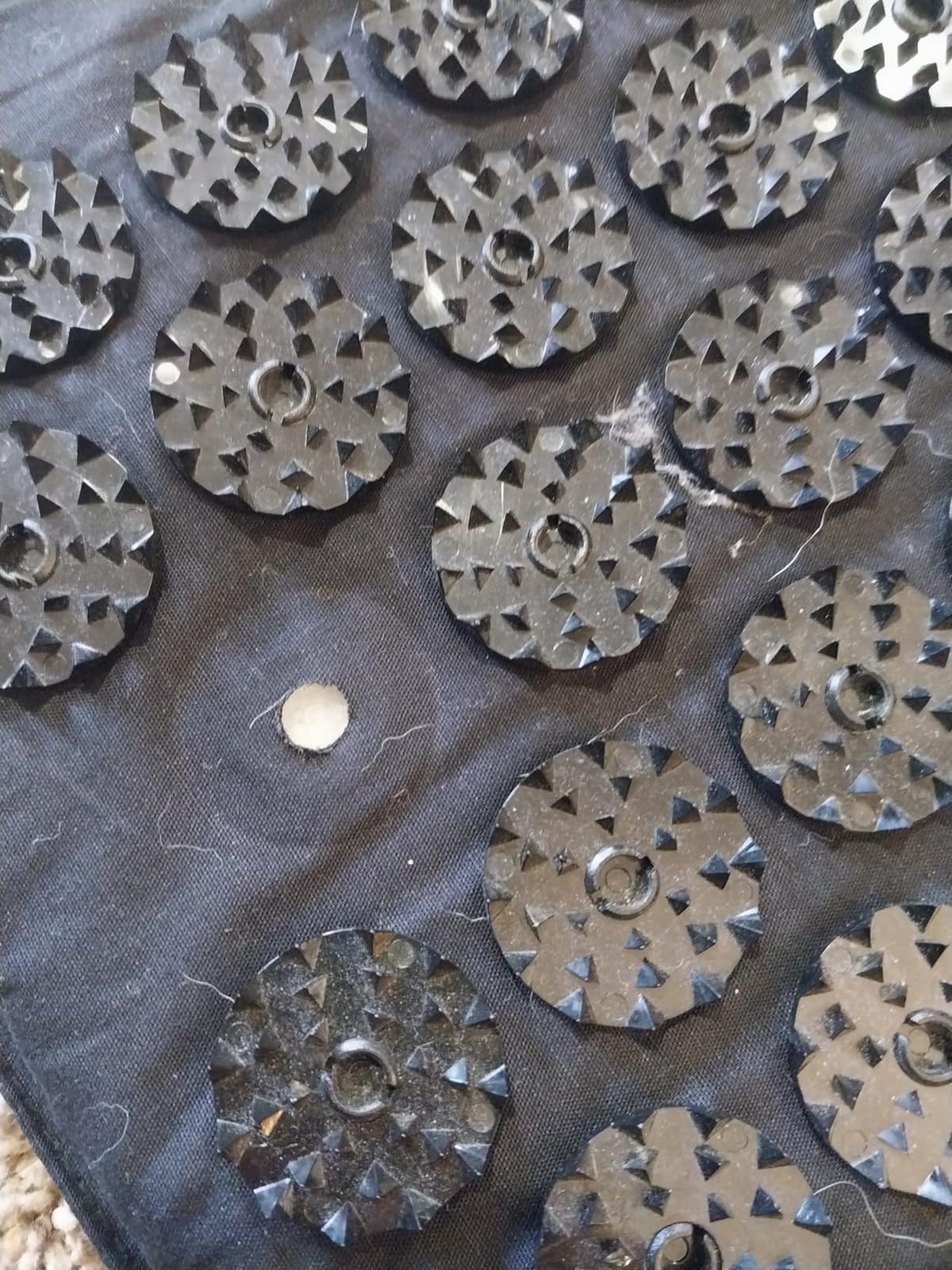 ShaktiMat Acupressure Mat for Tension Release & Relaxation, Level 2 Black customer photo 1
