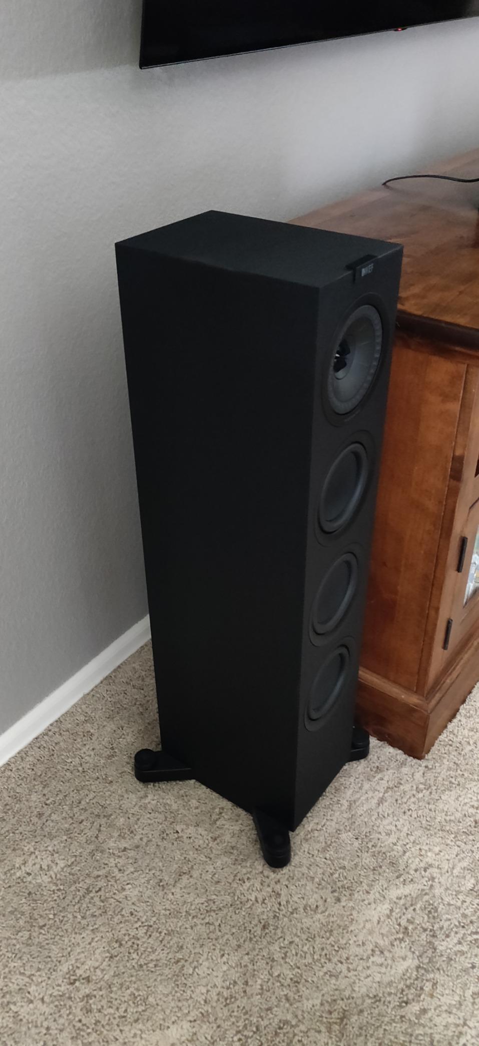 KEF Q550 Floorstanding Speaker (Each, Black) customer photo 2