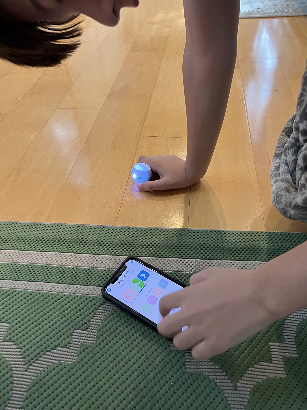 Sphero Mini (Blue) - Coding Robot Ball - Educational Coding and Gaming for Kids and Teens - Bluetooth Connectivity - Interactive and Fun Learning Experience for Ages 8+ | Educational Coding and Gaming, Bluetooth Connectivity, Interactive and Fun Learning, Ages 8+ customer photo 2