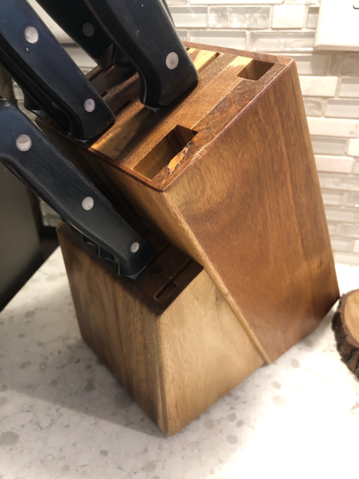 Coninx Acacia Wood Kitchen Knife Block - 15 Slots Knife Holder - Professional Quality Wood Knife Organizer - Secure Knife Stand To Keep Knives Neat & Sharp - Knife Blocks for Kitchen Knife Storage customer photo 2