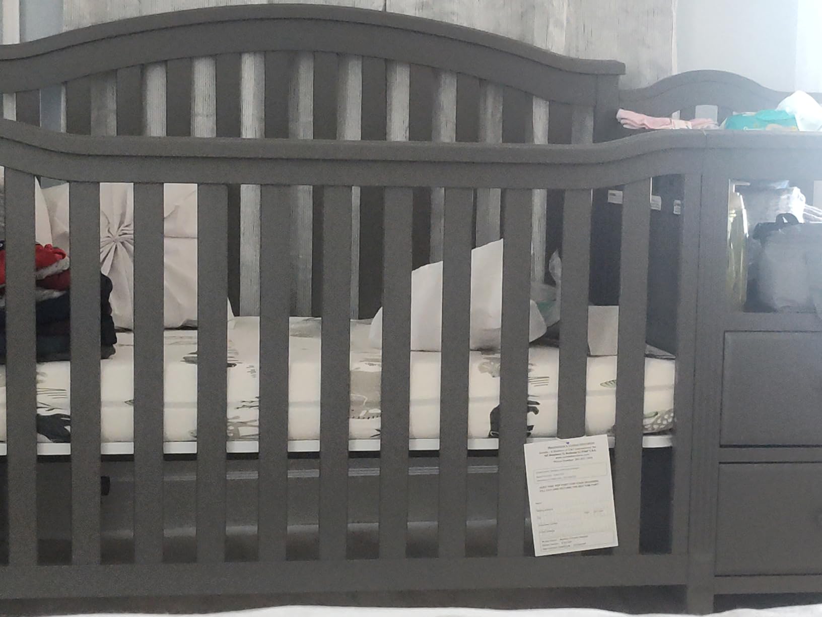 Sorelle Furniture Berkley Crib and Changer with Slat Panel Back Classic -in- Convertible Diaper Changing Table Non-Toxic Finish Wooden Baby Bed Toddler Childs Daybed Full-Size Nursery - Gray customer photo 1