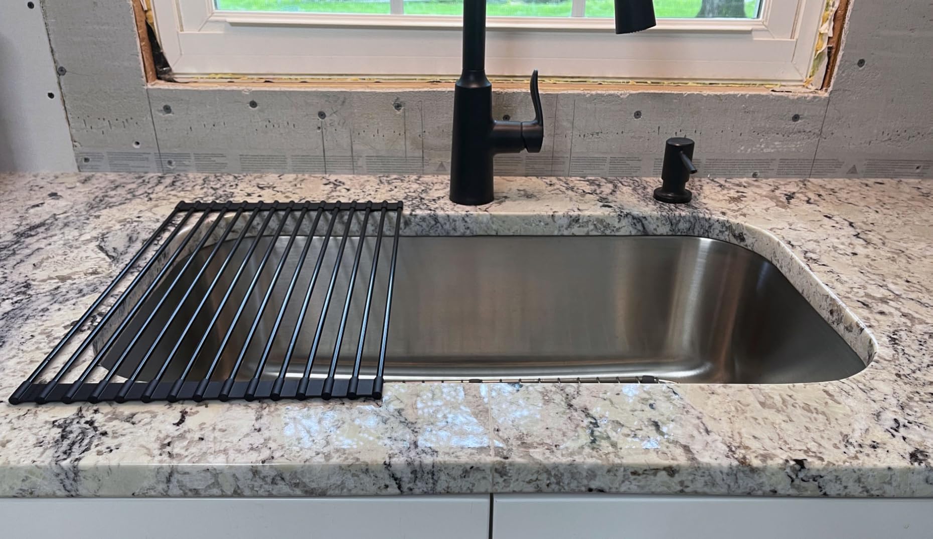 Ruvati 21-inch Undermount 16 Gauge Stainless Steel Bar Prep Kitchen Sink Single Bowl - RVM4131 customer photo 2