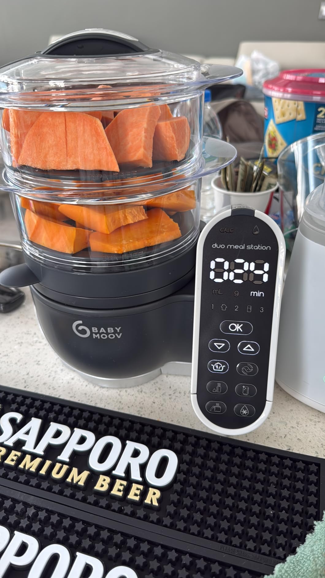 Babymoov Duo Meal Station: 6-in-1 Baby Food Maker | Steams, Blends, Warms, Defrosts, Sterilizes, and More | 74oz | LDC Control Panel | BPA-Free | Dishwasher Safe | Nutritionist Approved customer photo 1