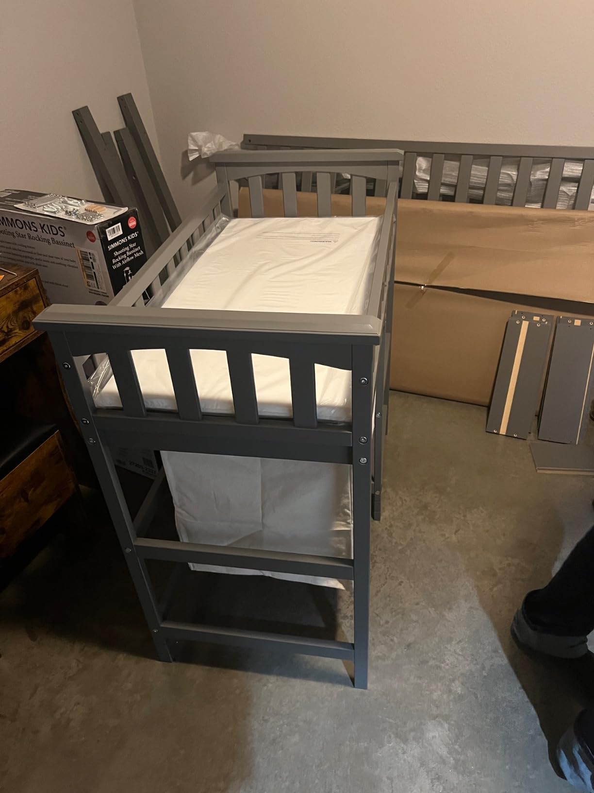 Sorelle Palisades 3-Piece Nursery Set with 4-in-1 Convertible Crib, 4-Drawer Dresser, Changing Table with Hamper, Baby Furniture Made of Wood, Non-Toxic Finish, Nursery Furniture Set - Grey customer photo 1