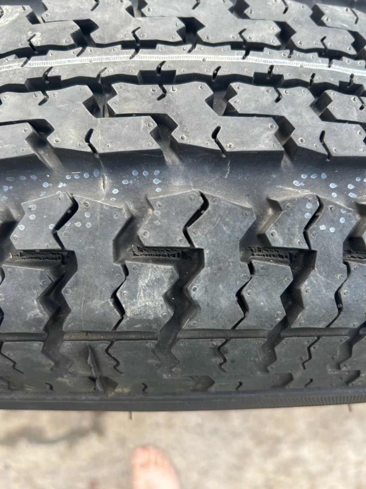 FREE COUNTRY Trailer Tire ST225/75R15 Radial 10PR LR E 117N w/Scuff Guard customer photo 2