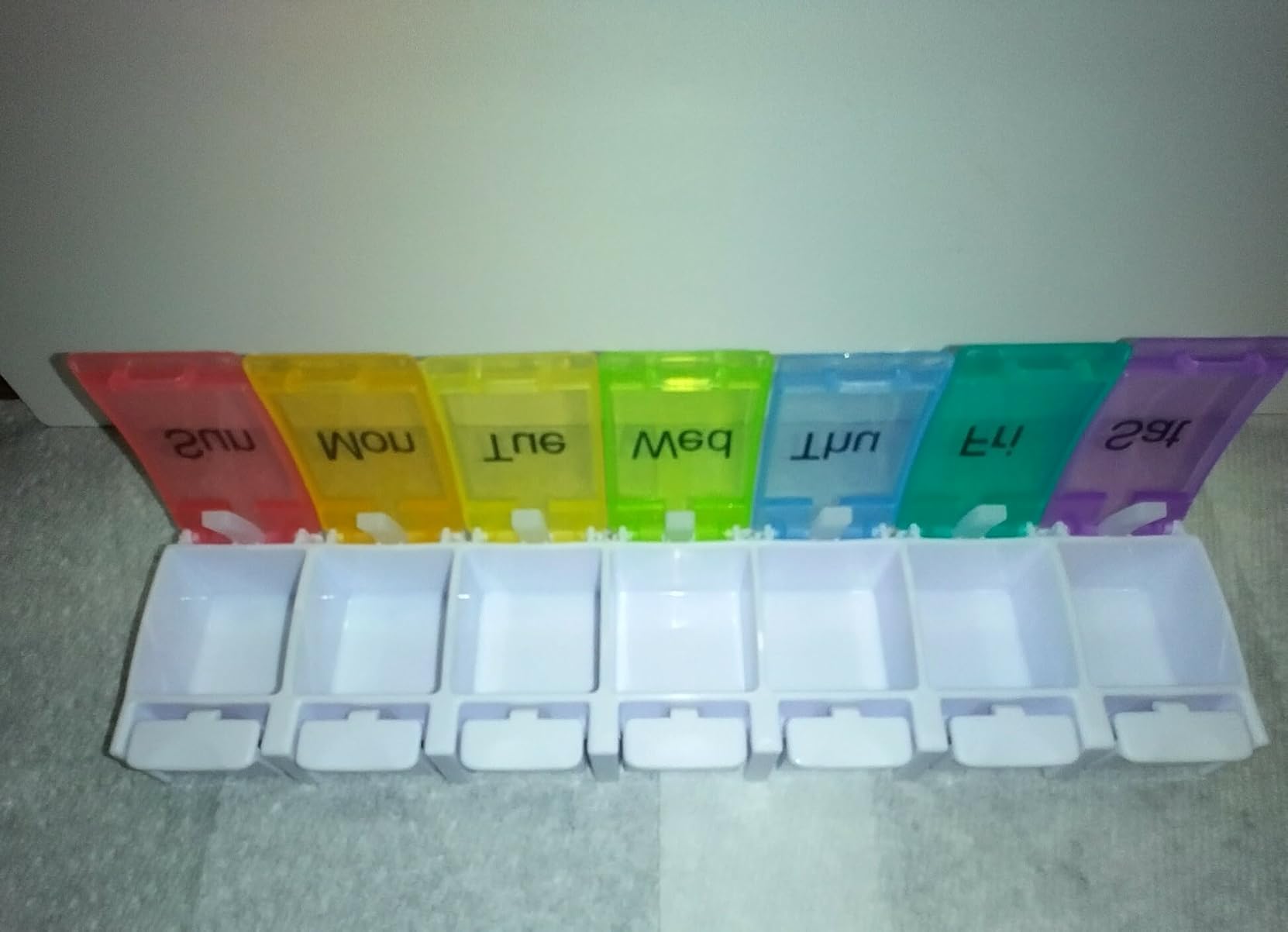 AUVON Weekly Pill Organizer Arthritis Friendly, BPA Free Travel 7 Day Pill Box Case with Spring Open Design and Large Compartment to Hold Vitamins, Cod Liver Oil, Supplements and Medication customer photo 1