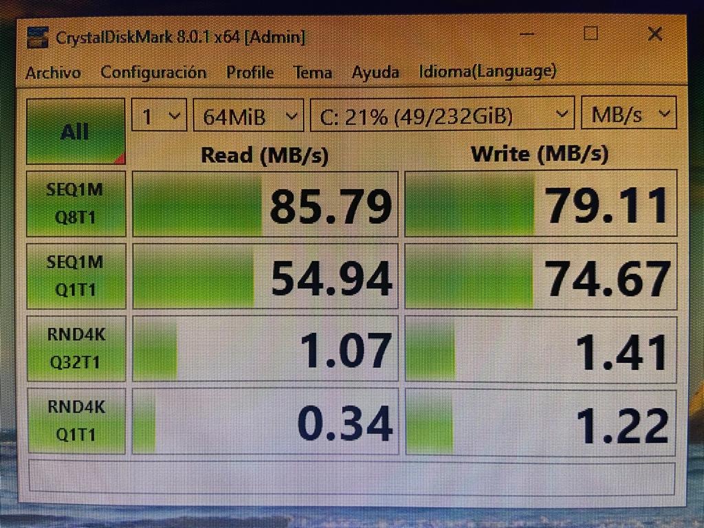 Samsung 860 PRO SSD 1TB - 2.5 Inch SATA III Internal Solid State Drive with MLC V-NAND Technology (MZ-76P1T0BW) customer photo 2