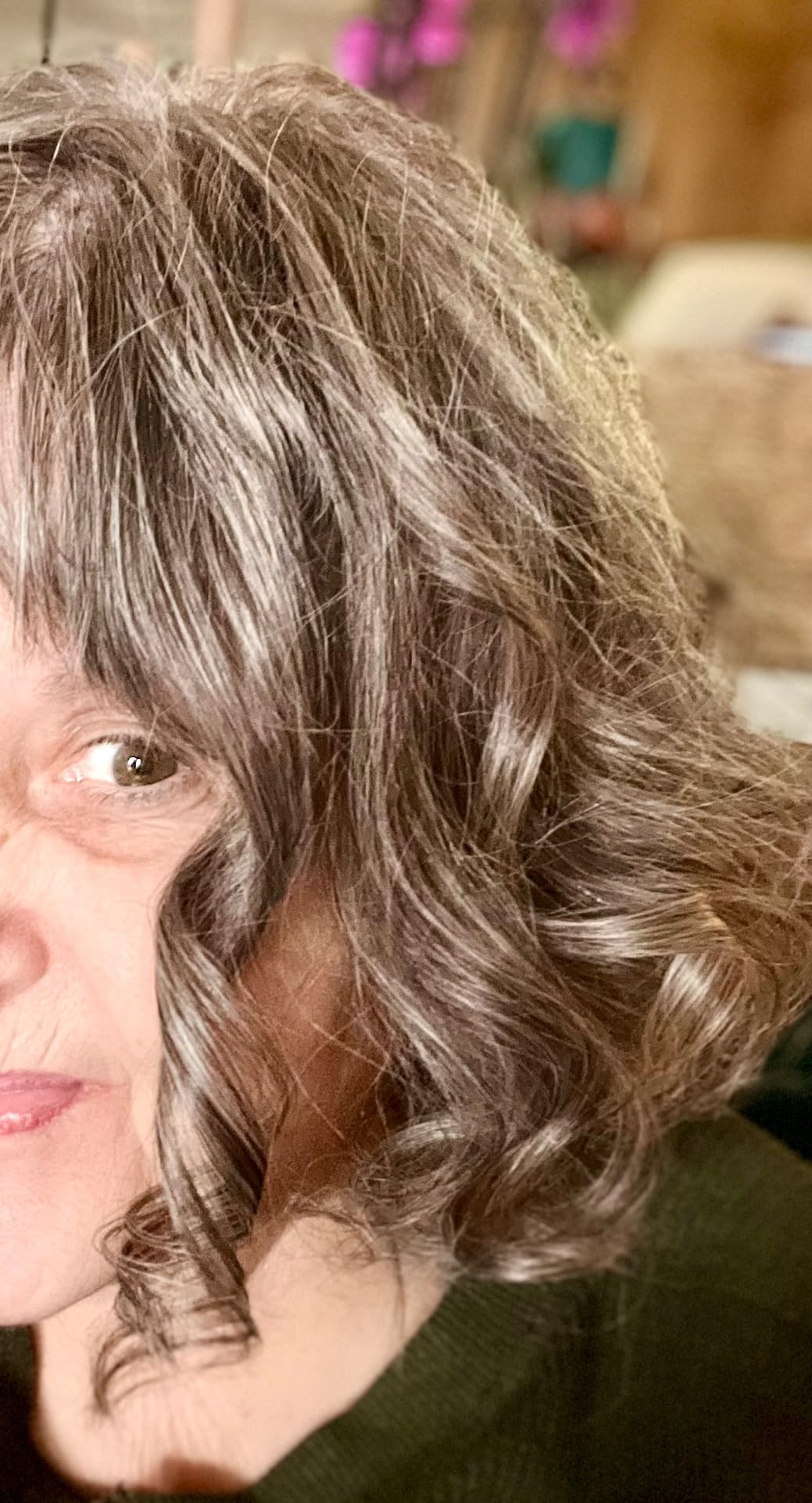 T3 SinglePass Curl Professional Curling Iron Custom Blend Ceramic Long Barrel Curling and Wave Iron with Adjustable Heat Settings for Shiny Smooth Curls and Waves customer photo 1