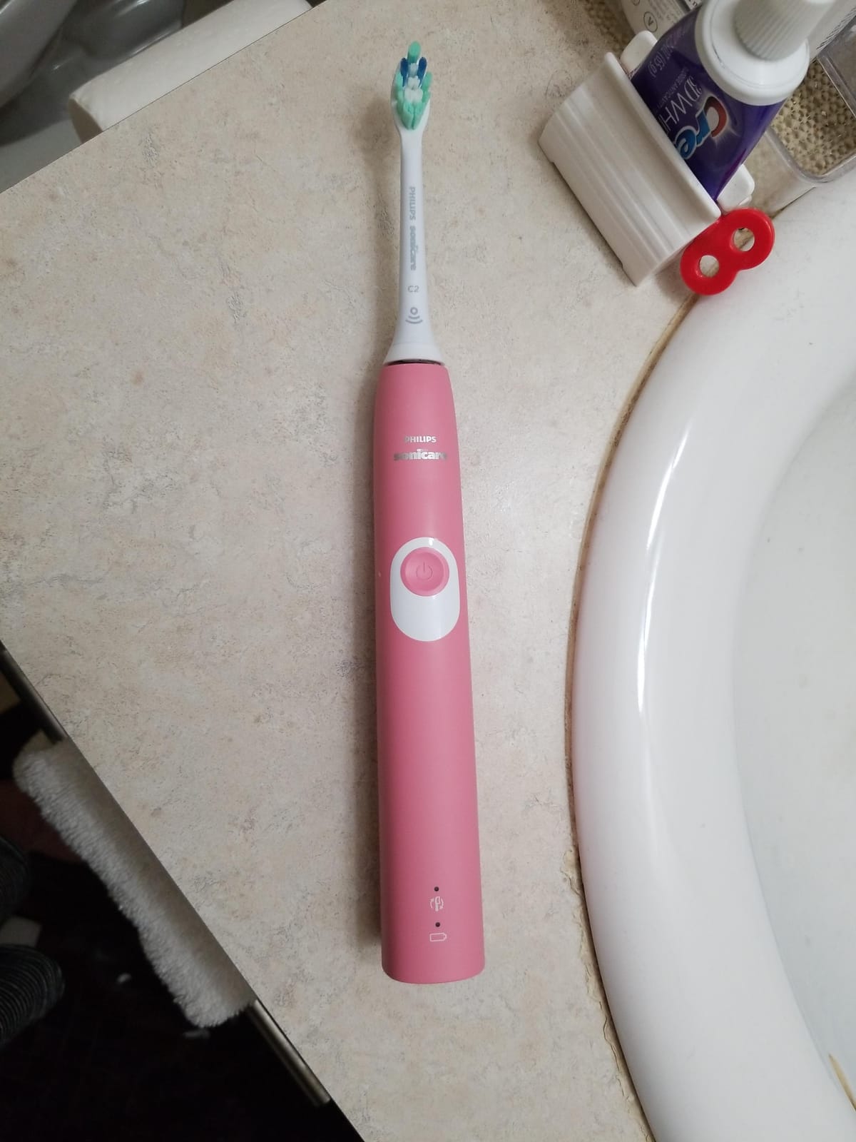 Philips Sonicare ProtectiveClean 4100 Rechargeable Electric Power Toothbrush, Black, HX6810/50 customer photo 2