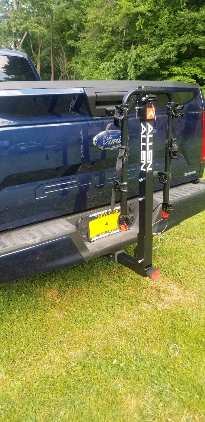 Allen Sports Deluxe Locking Quick Release 4-Bike Carrier for 2 Inch Hitch, Model 542QR, Black customer photo 2