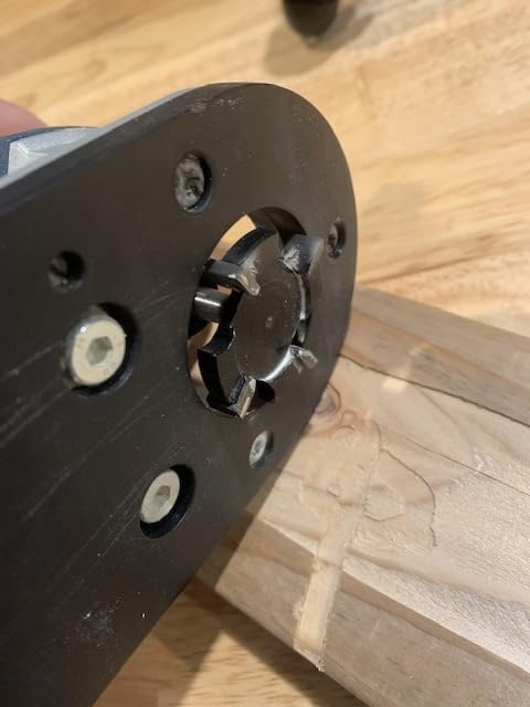 Bosch GKF12V-25N 12V Max EC Brushless Palm Edge Router (Bare Tool) customer photo 1
