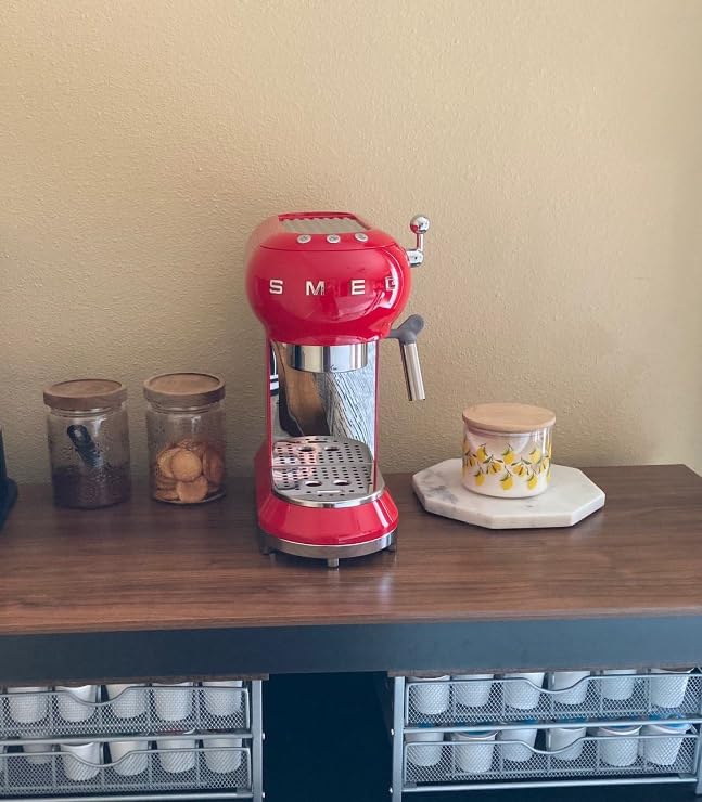 Smeg ECF01RDUS Espresso Coffee Machine, One Size, Red customer photo 1