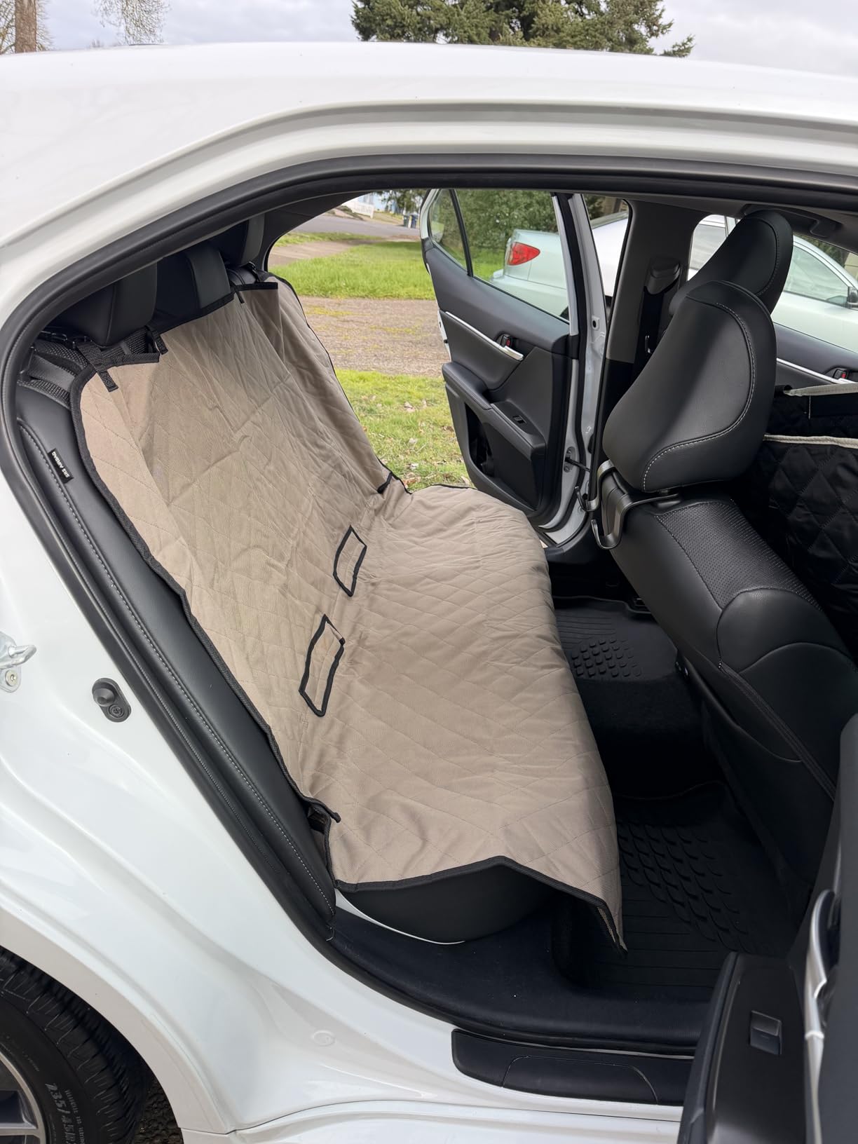 VIEWPETS Bench Car Seat Cover Protector, Waterproof Heavy-Duty, Black customer photo 1