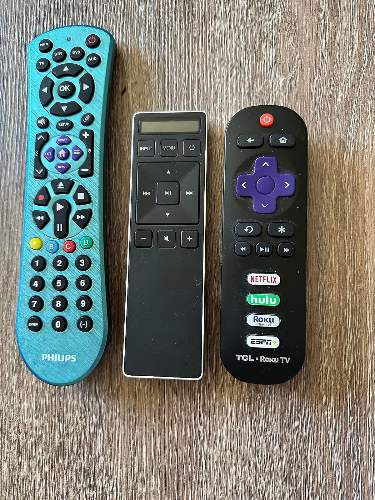 Philips Universal Remote Control for Samsung, Vizio, LG, Sony, Sharp, Roku customer photo 1