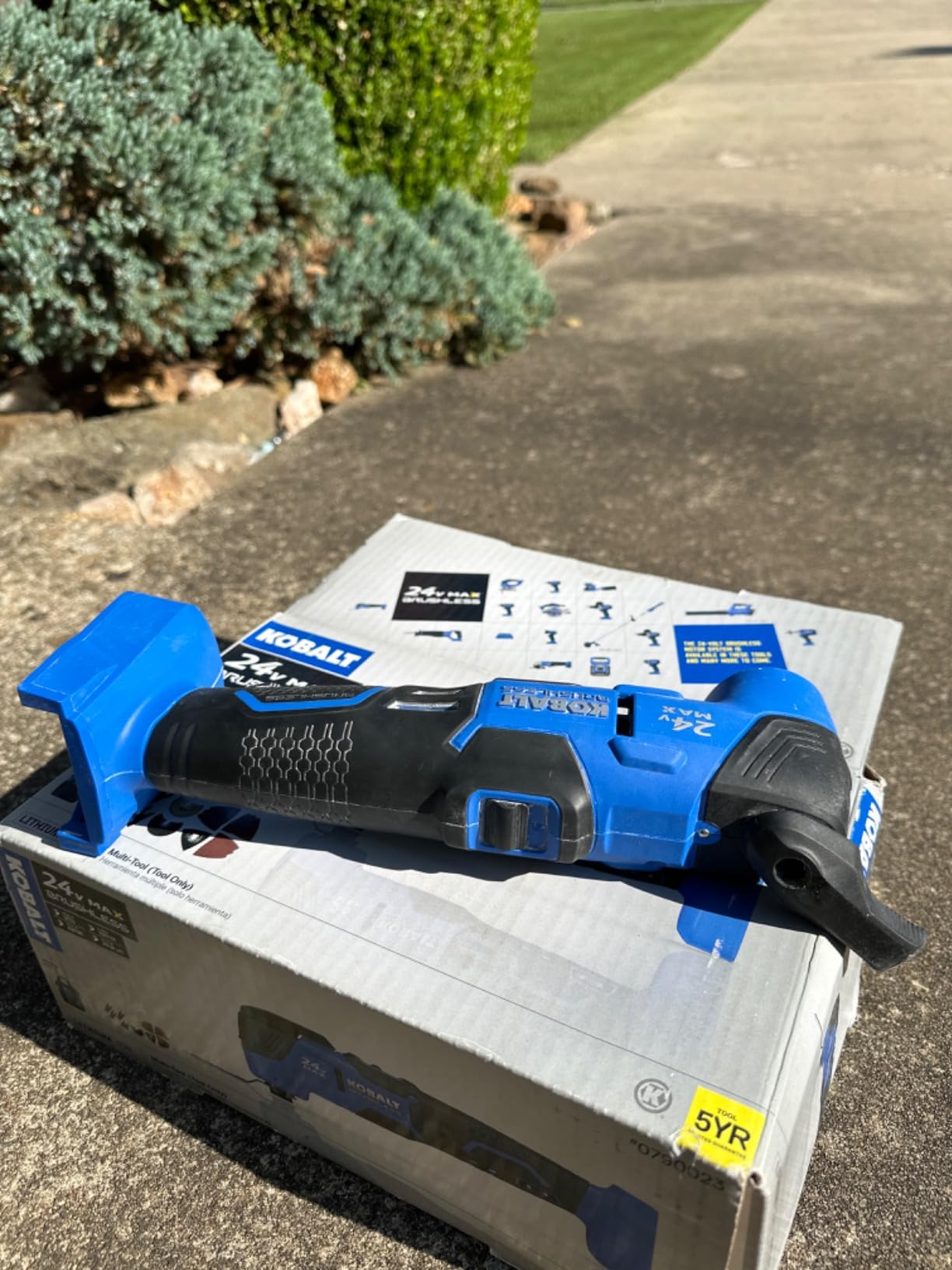 Kobalt 18-Piece Cordless 24-Volt Max Oscillating Tool Kit customer photo 1
