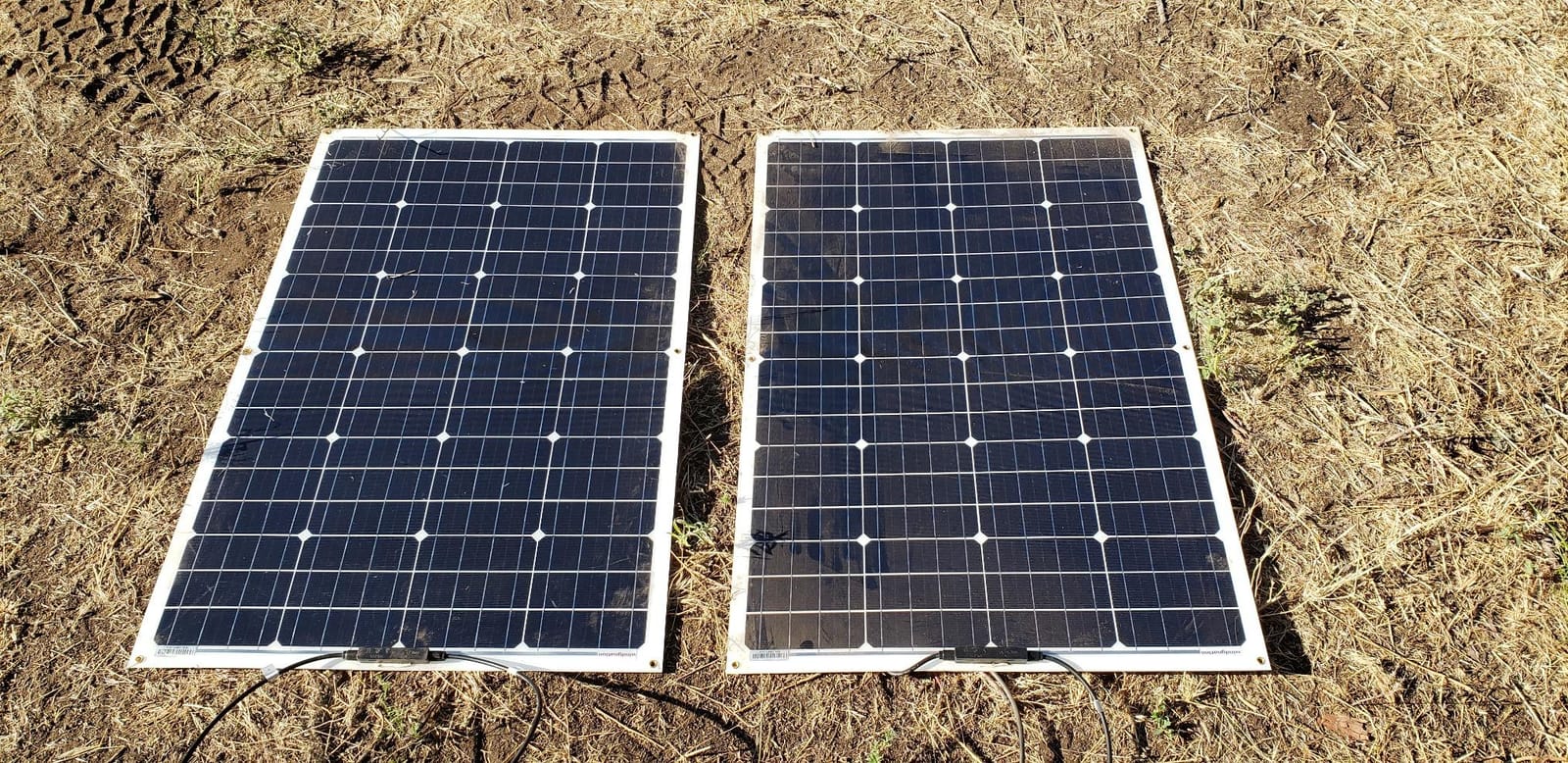 EPEVER MPPT Solar Charge Controller 40A kit 12V 24V Auto Max PV 100V Solar Panel 520W/1040W Charger LCD Display Regulator + Remote Meter MT52 +Temp Senosr Cable (Tracer4210AN(G3)+MT52+RTS) customer photo 1