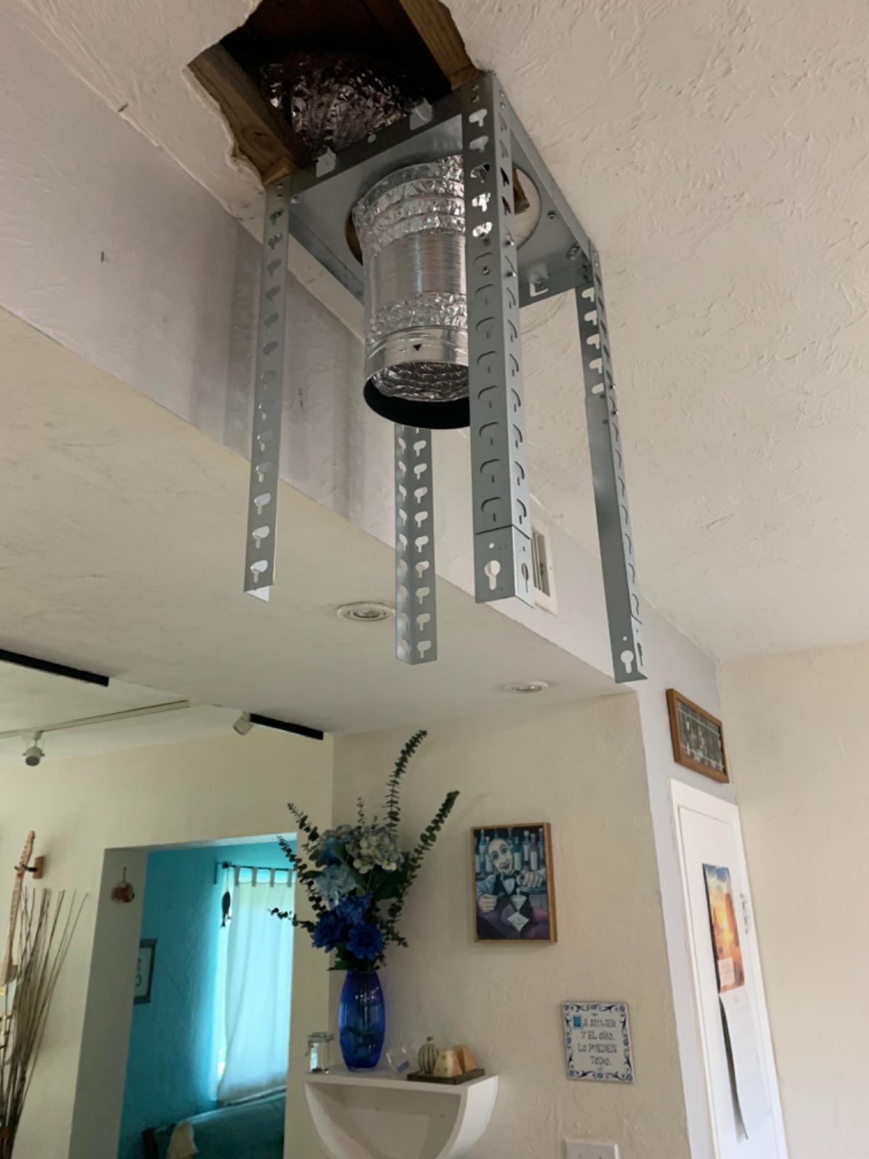 Winflo 30 In. Convertible Stainless Steel Glass Island Range Hood with Stainless Steel Baffle Filters customer photo 2