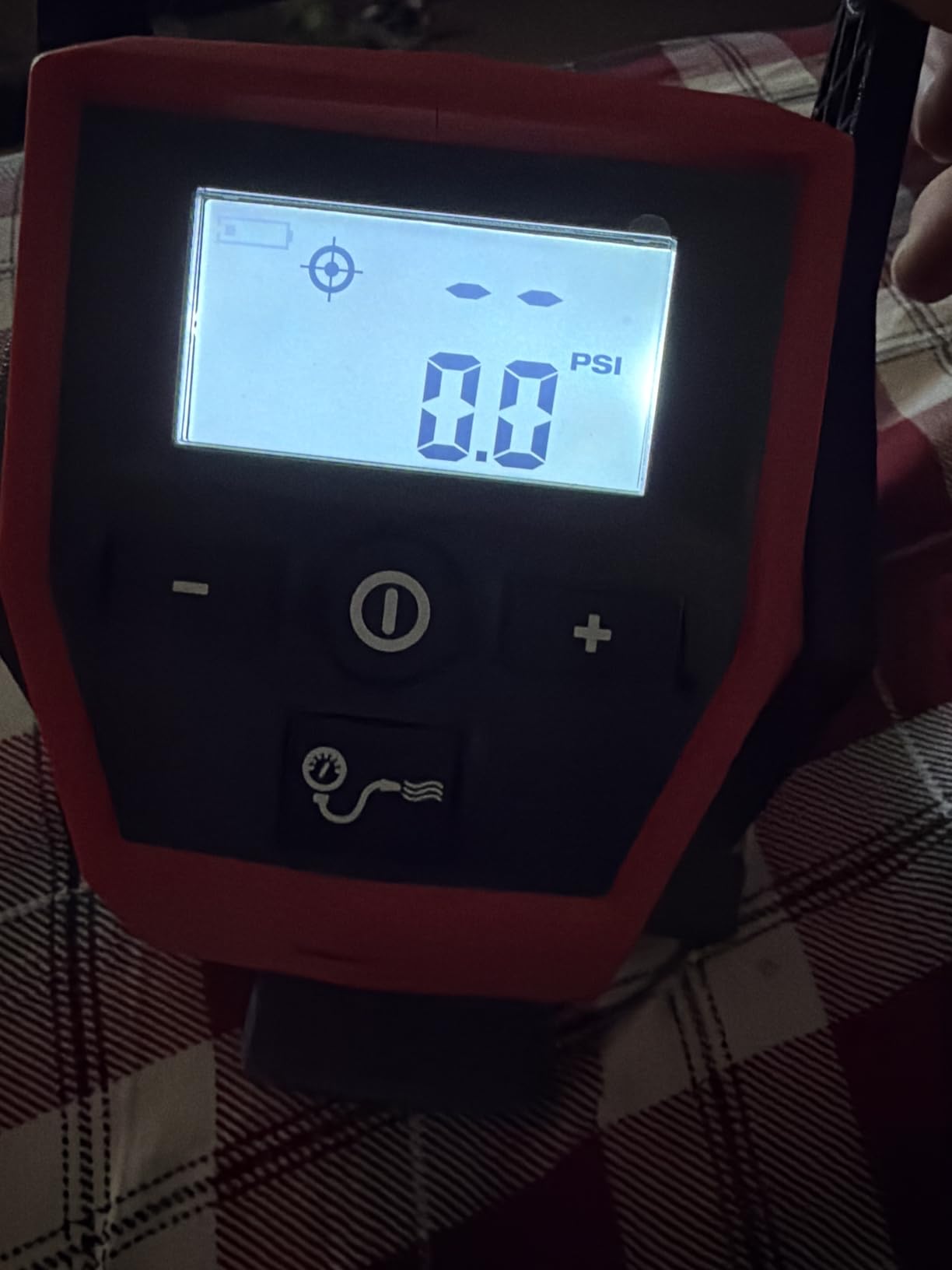 Milwaukee Electric Tools 2475-20 M12 Compact Inflator customer photo 1