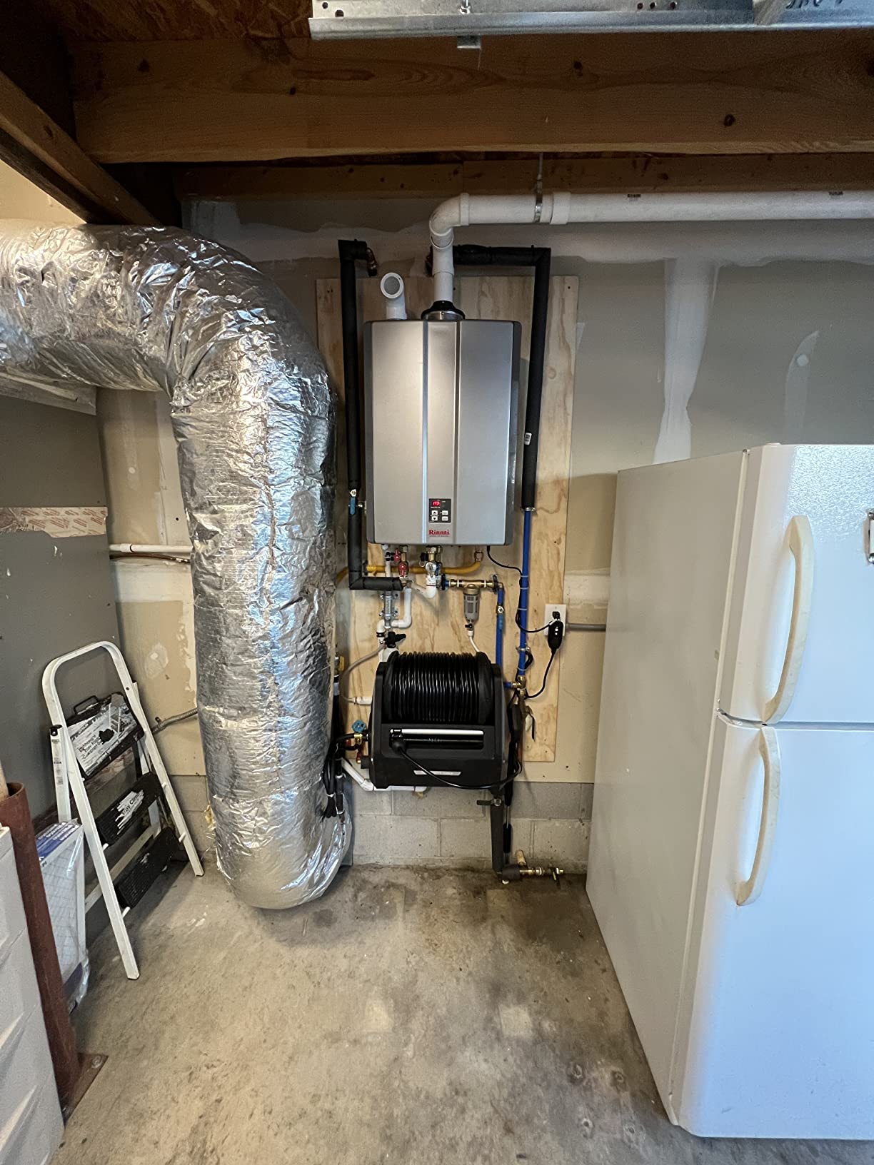 Rinnai RU199iN Condensing Tankless Hot Water Heater, 11 GPM, Natural Gas, Indoor Installation customer photo 2