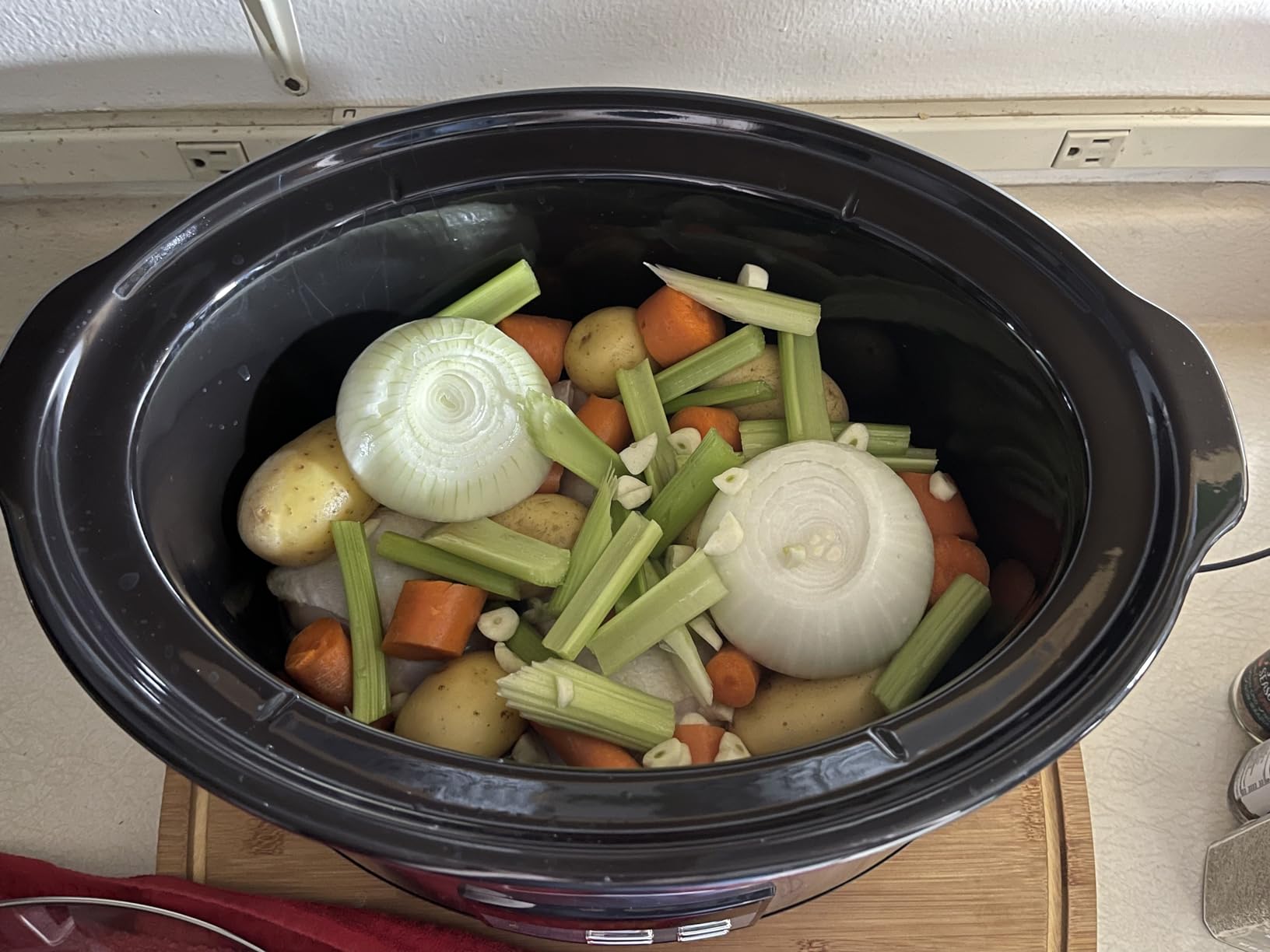 Crock-Pot Large 8-Quart Programmable Slow Cooker with Auto Warm Setting Black Stainless Steel customer photo 2