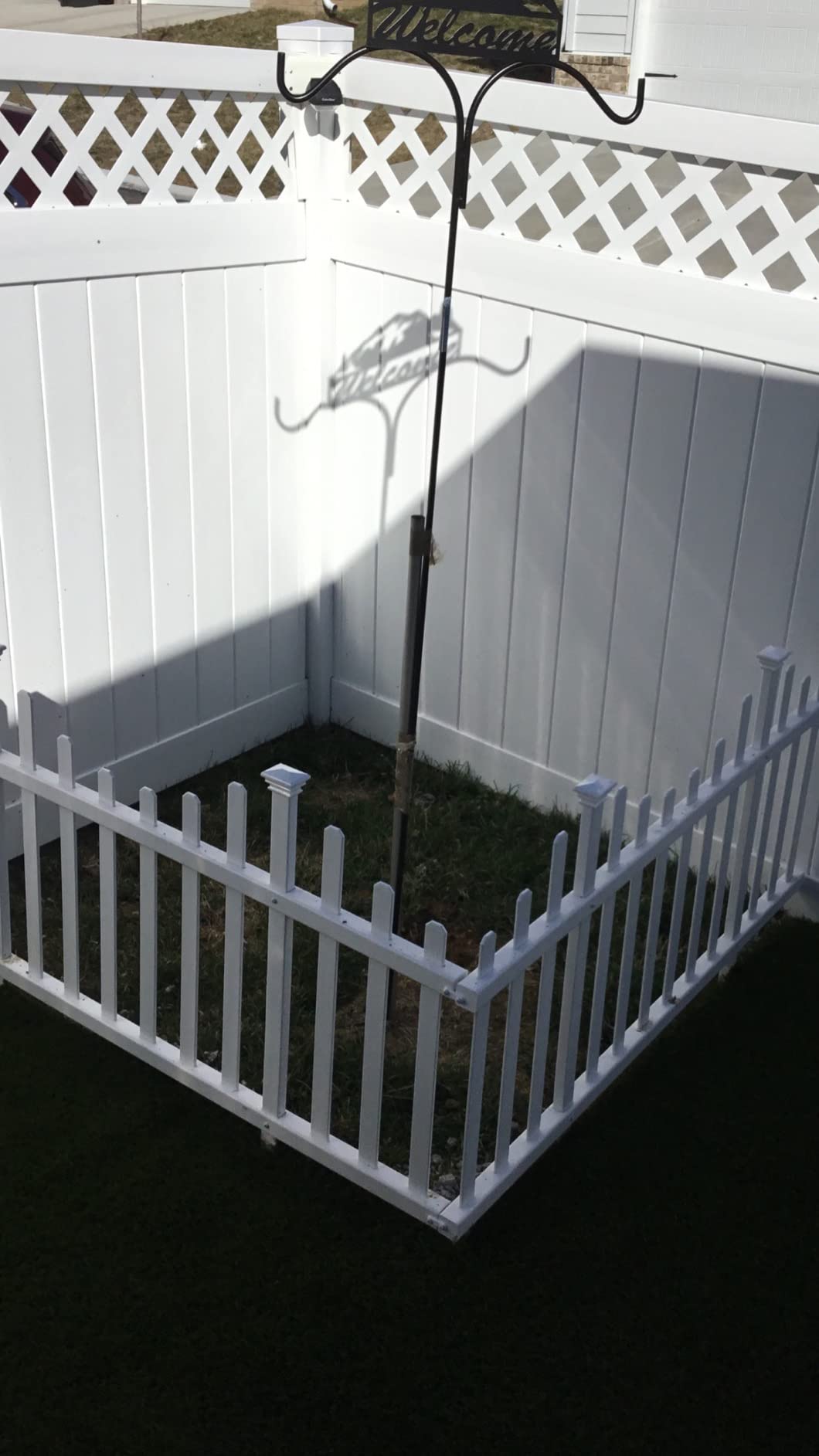 Zippity Madison Picket Gate, White Vinyl DIY No Dig Kit customer photo 1