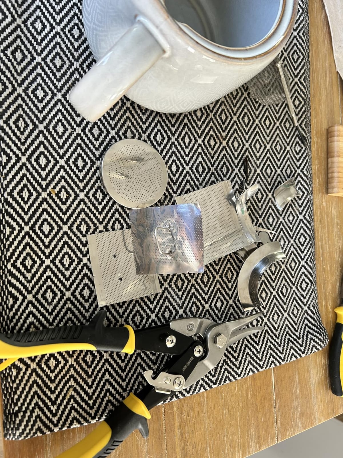 HURRICANE 10 inch Aviation Tin Snips, Straight Cut Metal Shears with Non-Slip Tyregrip Handle, Cr-V Steel Blades Shears for Thin Sheet Metal, Aluminum, Gutter & DIY Projects customer photo 2