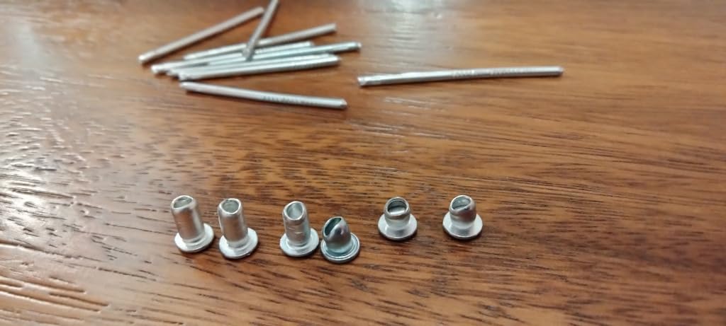 Arrow Heavy Duty Riveter Kit with Assorted 120 Rivets customer photo 1