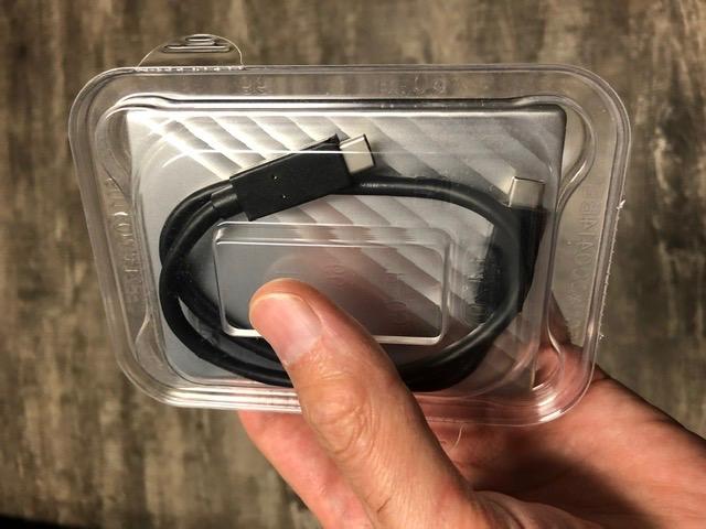 Western Digital 4TB My Passport Ultra for Mac Silver Portable External Hard Drive HDD, USB-C and USB 3.1 Compatible - WDBPMV0040BSL-WESN customer photo 2