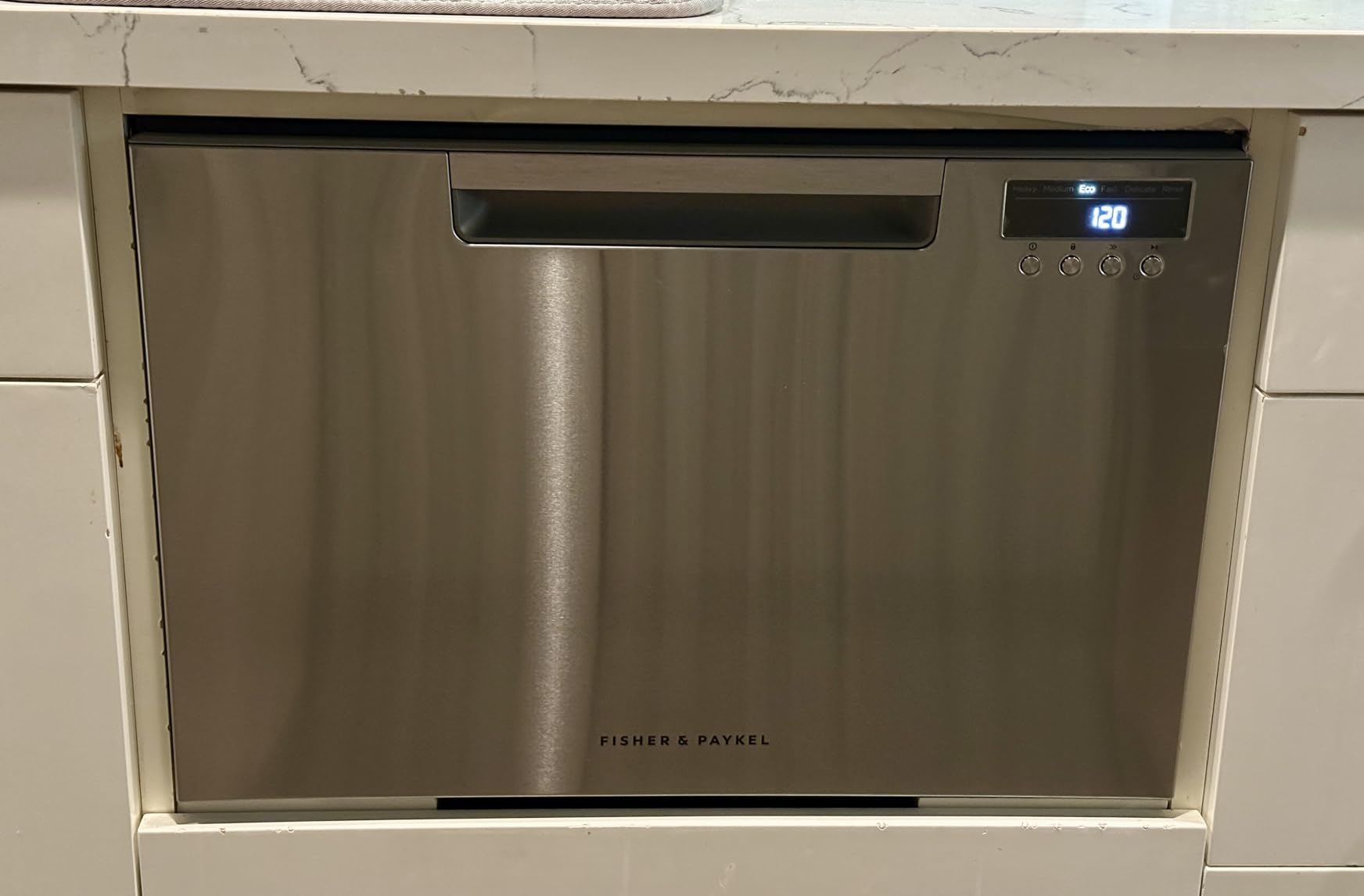 Fisher & Paykel DD24SAX9 Series 7 Contemporary Single DishDrawer customer photo 2