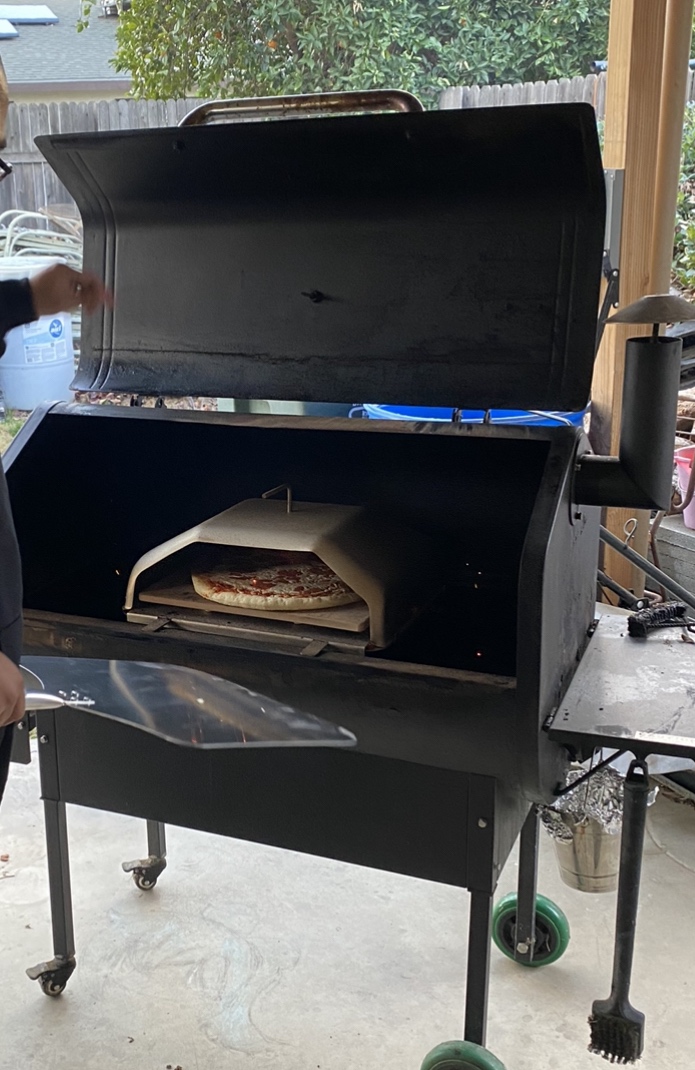Green Mountain Grill Pizza Oven Attachment Ultimate Combo Includes Peel & Cutter customer photo 1